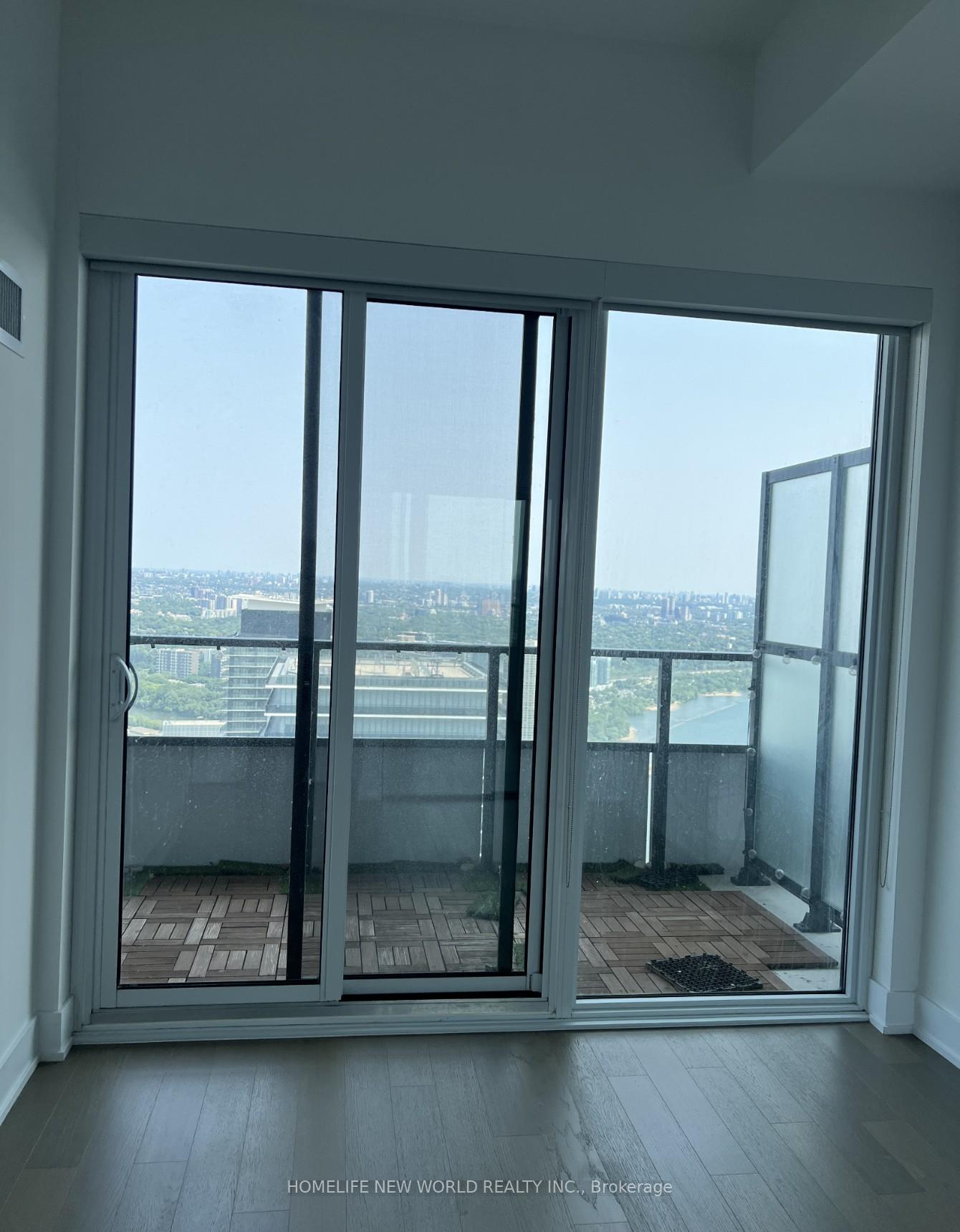 Photo 3 of Unit 6303, 30 Shore Breeze Drive, Etobicoke, Mimico — HOMEH