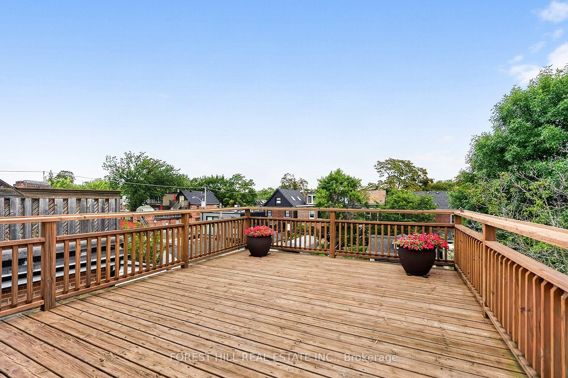 Photo 32 of 53 Langford Avenue, Toronto, Danforth — HOMEH