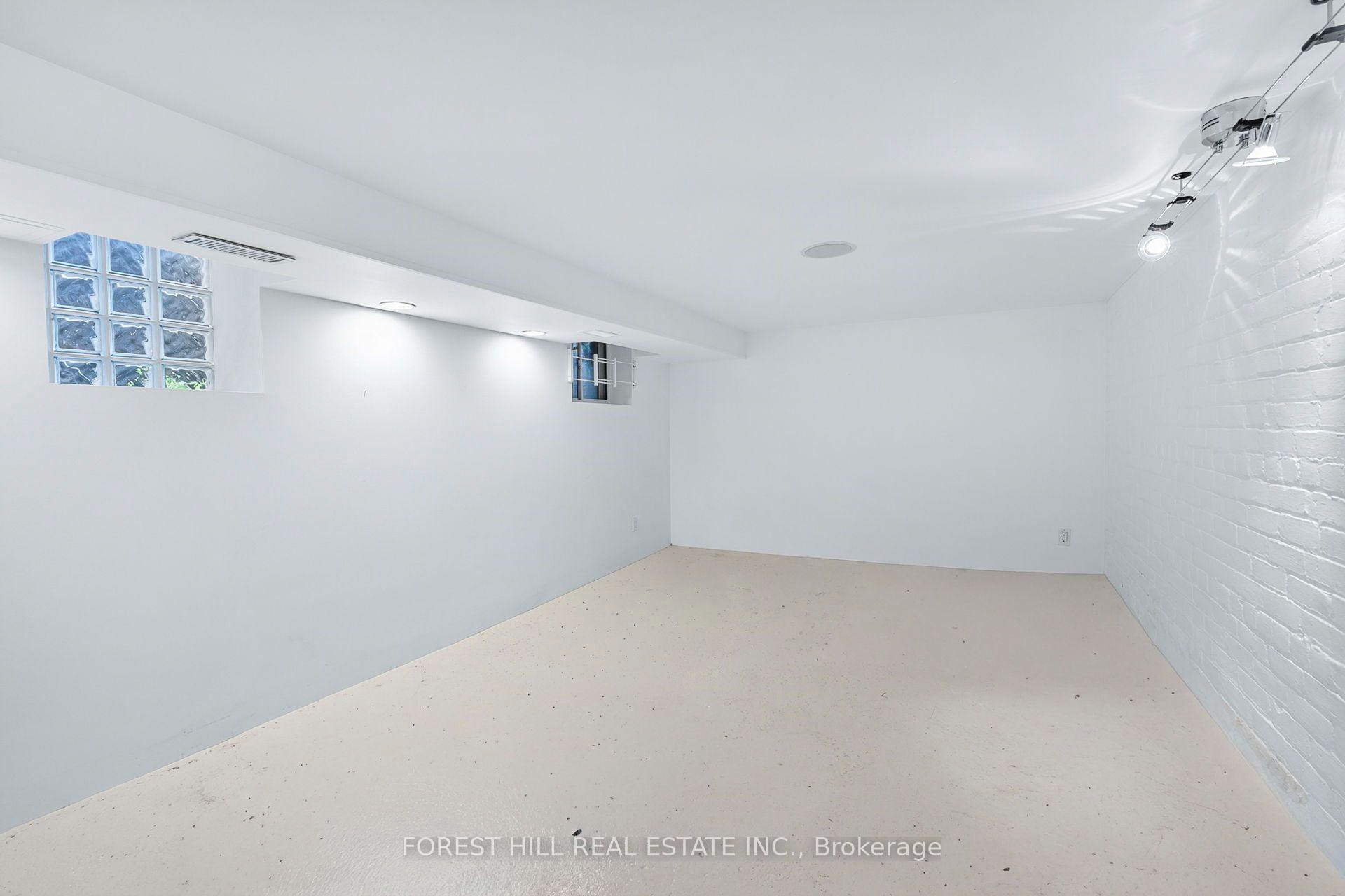 Photo 37 of 53 Langford Avenue, Toronto, Danforth — HOMEH