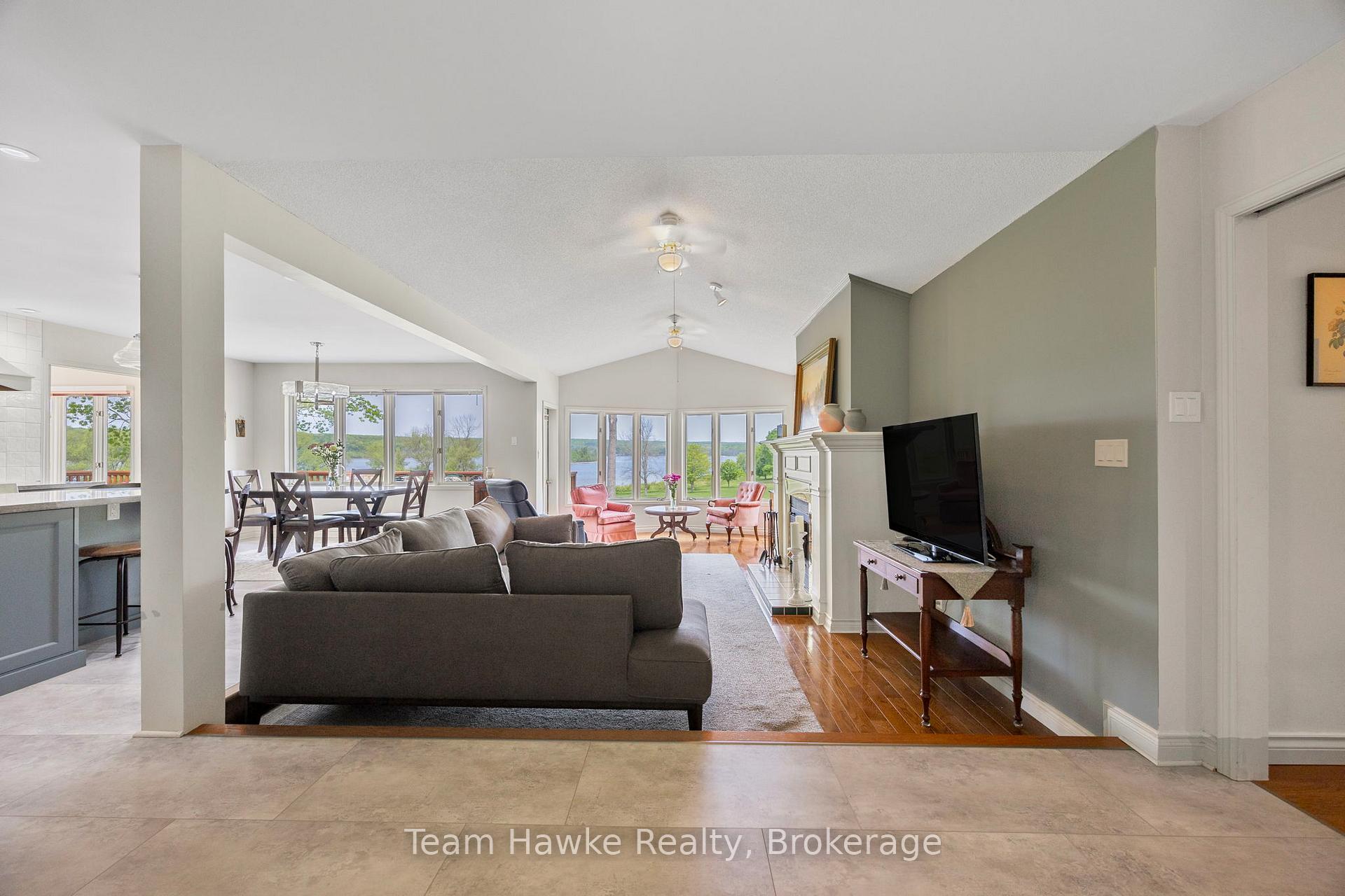 Photo 6 of 26 Jury Drive, Penetanguishene — HOMEH
