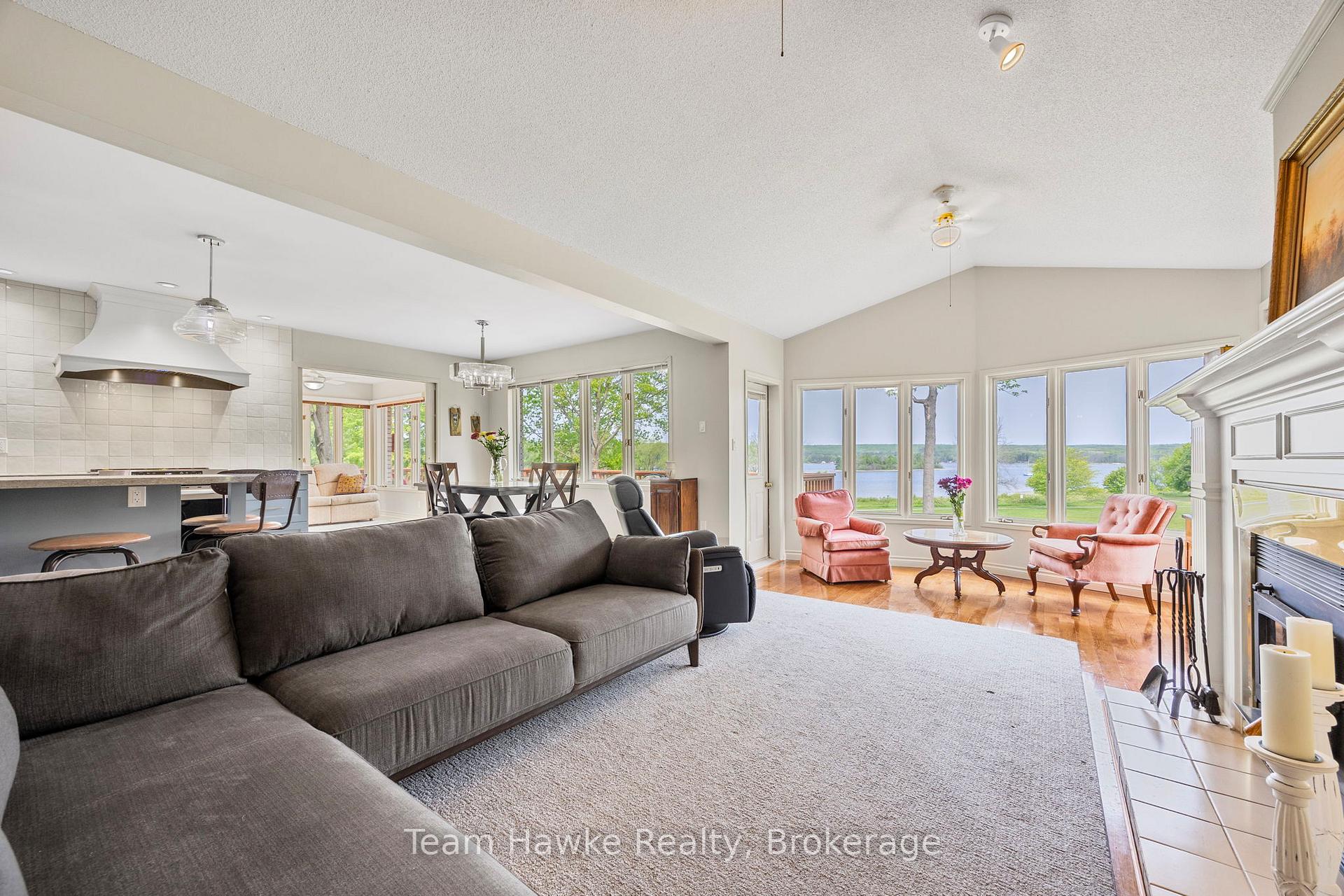 Photo 7 of 26 Jury Drive, Penetanguishene — HOMEH