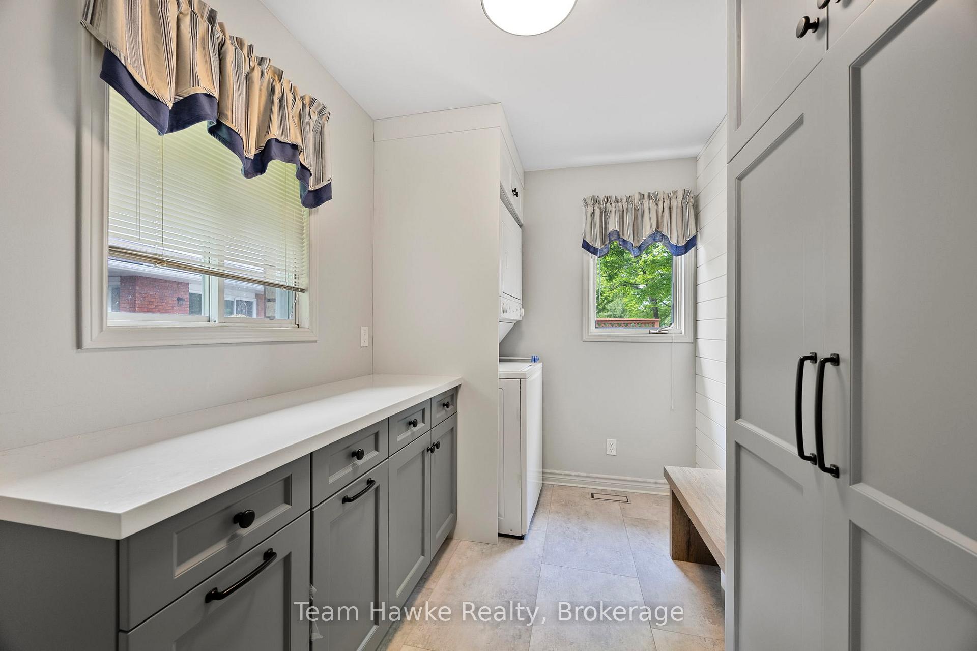 Photo 27 of 26 Jury Drive, Penetanguishene — HOMEH