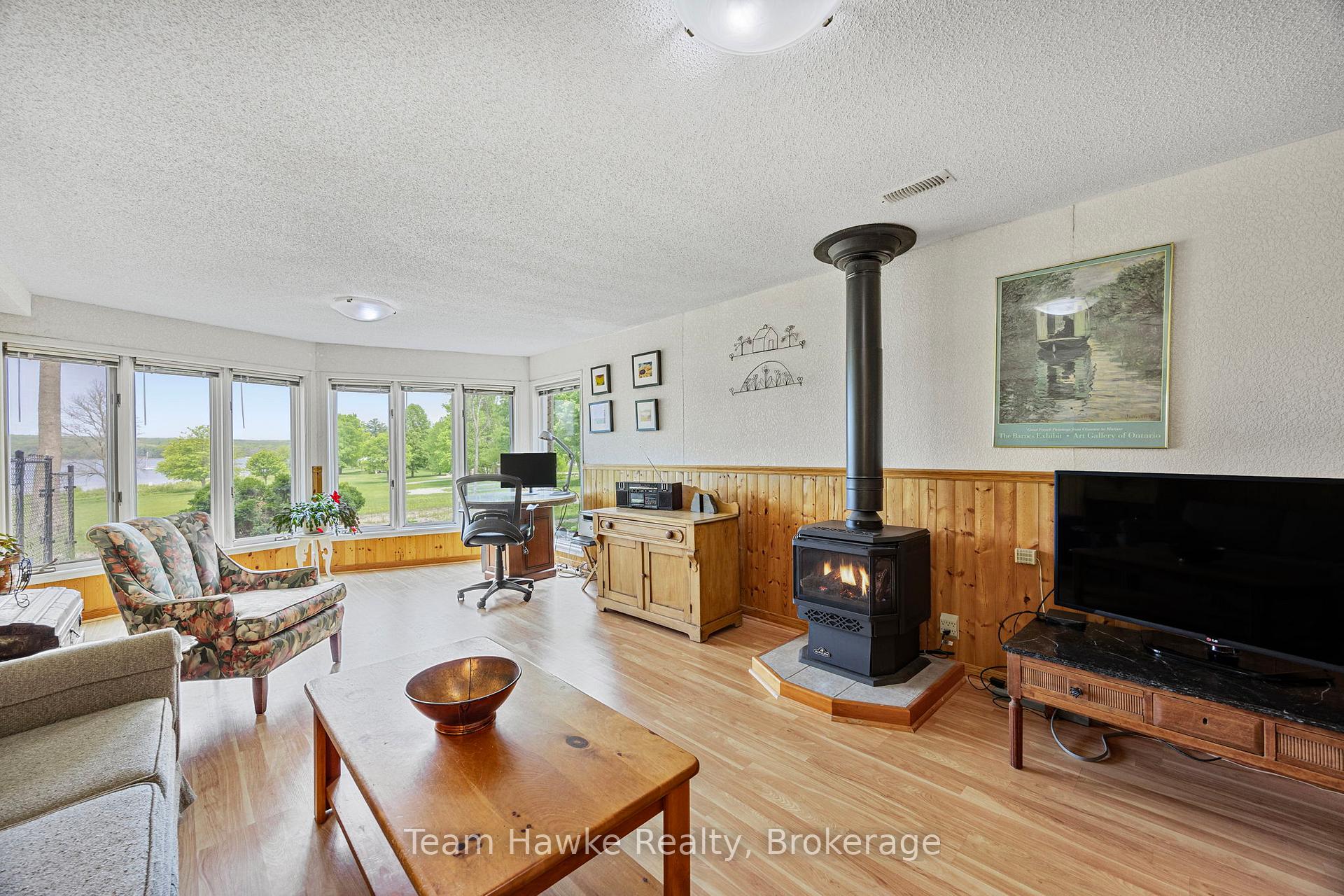 Photo 29 of 26 Jury Drive, Penetanguishene — HOMEH