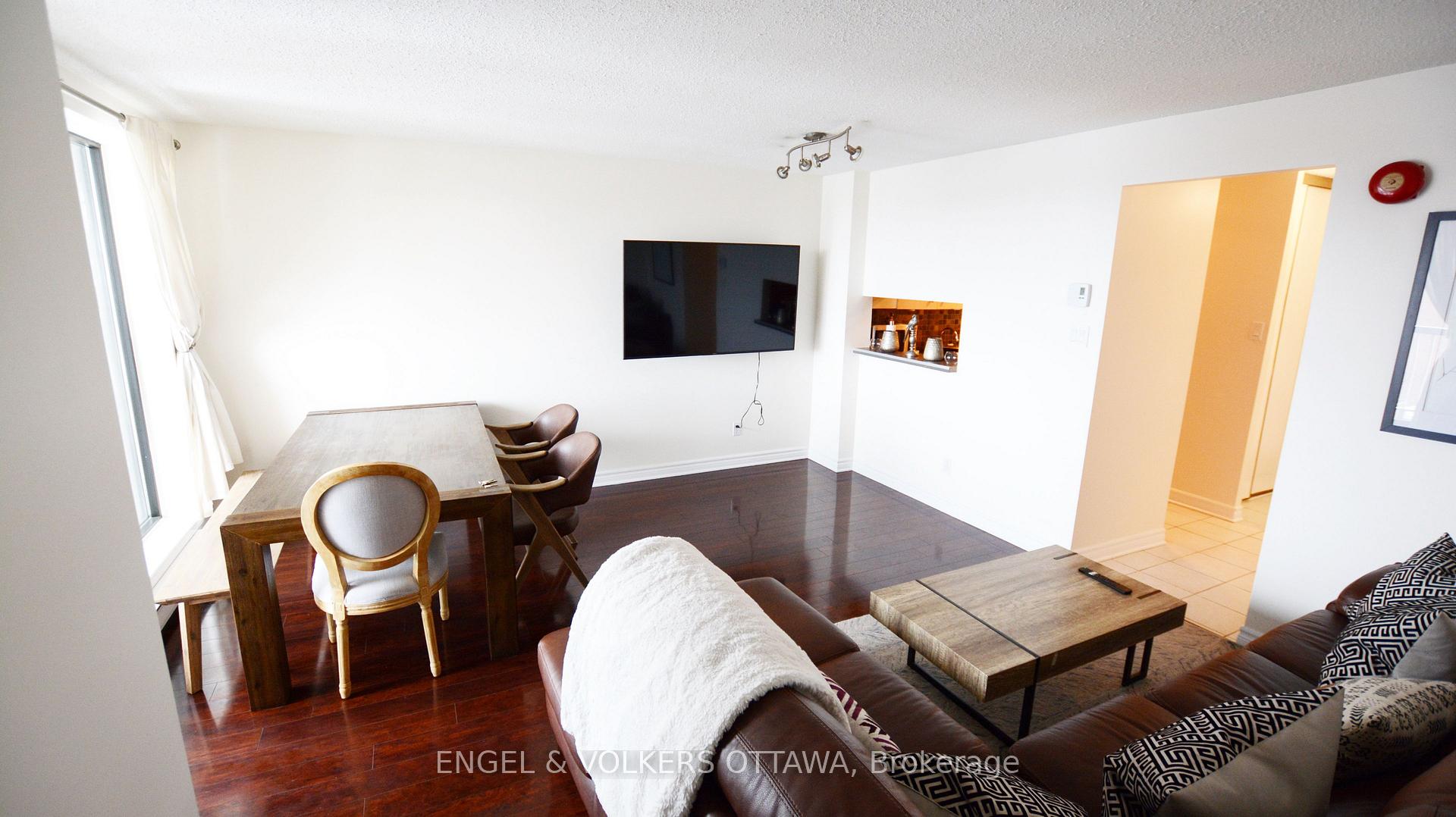 Photo 4 of Unit 1205, 1180 Ohio Street, Ottawa, Billings Bridge — HOMEH