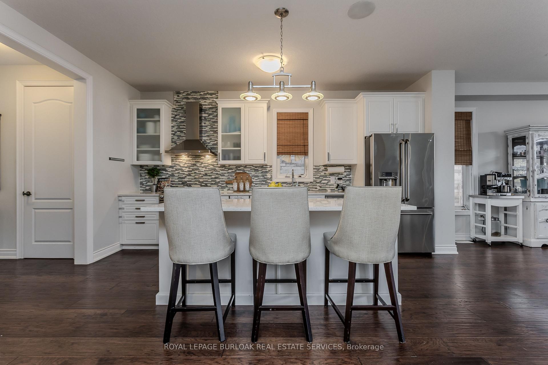 Photo 5 of 23 West Glen Avenue, Hamilton, Stoney Creek Mountain — HOMEH