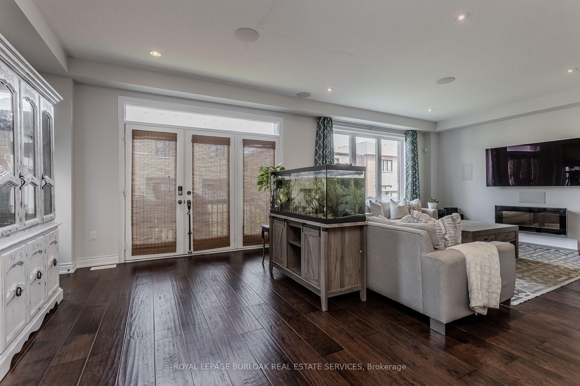 Photo 11 of 23 West Glen Avenue, Hamilton, Stoney Creek Mountain — HOMEH