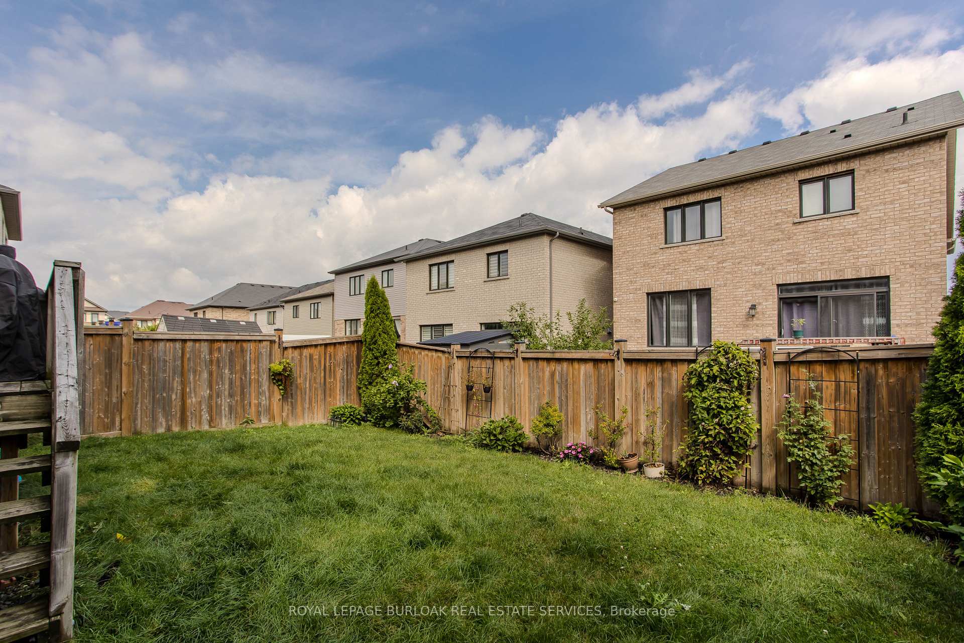 Photo 29 of 23 West Glen Avenue, Hamilton, Stoney Creek Mountain — HOMEH