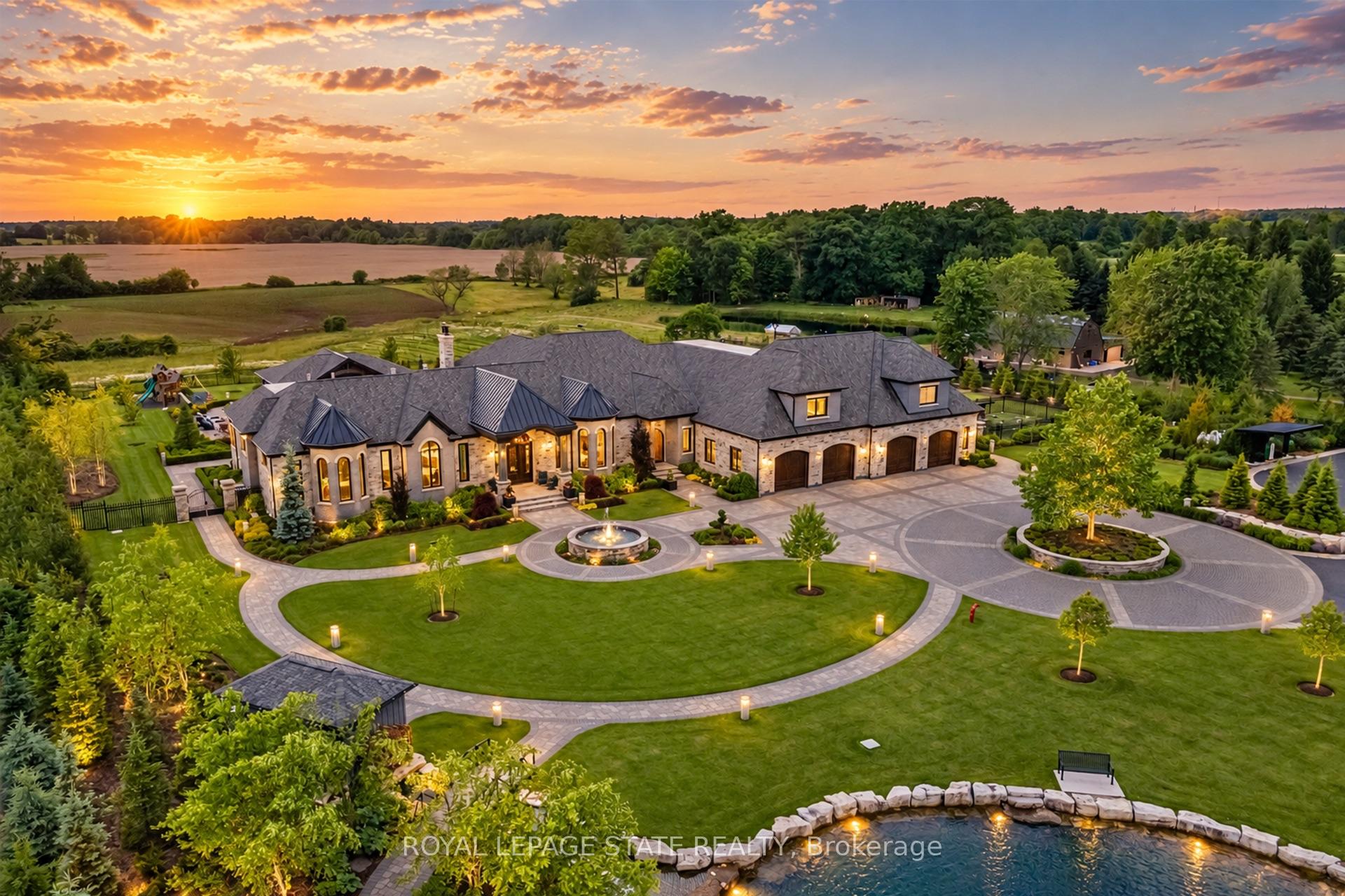 Photo of 1272 Fiddlers Green Road