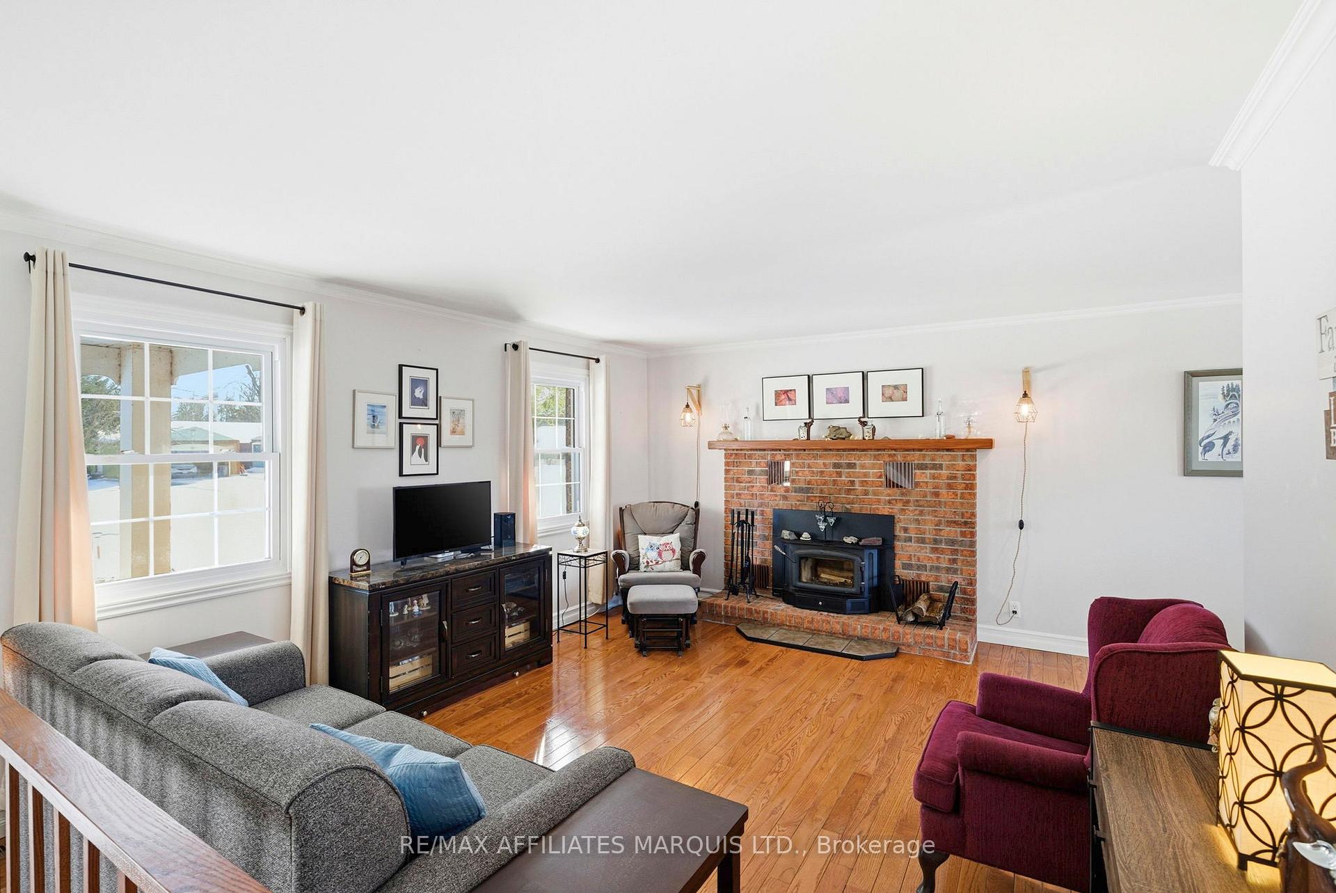Photo 6 of 21 Spruce Street, South Stormont, Ingleside — HOMEH