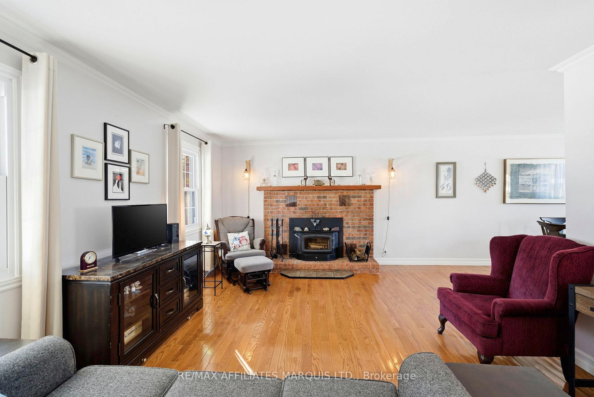 Photo 7 of 21 Spruce Street, South Stormont, Ingleside — HOMEH