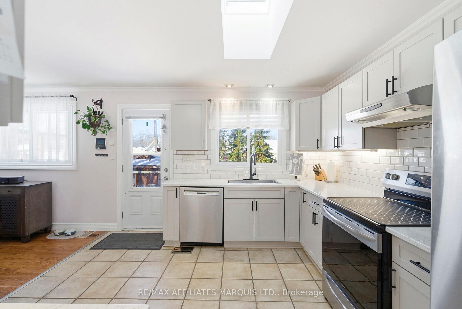 Photo 15 of 21 Spruce Street, South Stormont, Ingleside — HOMEH