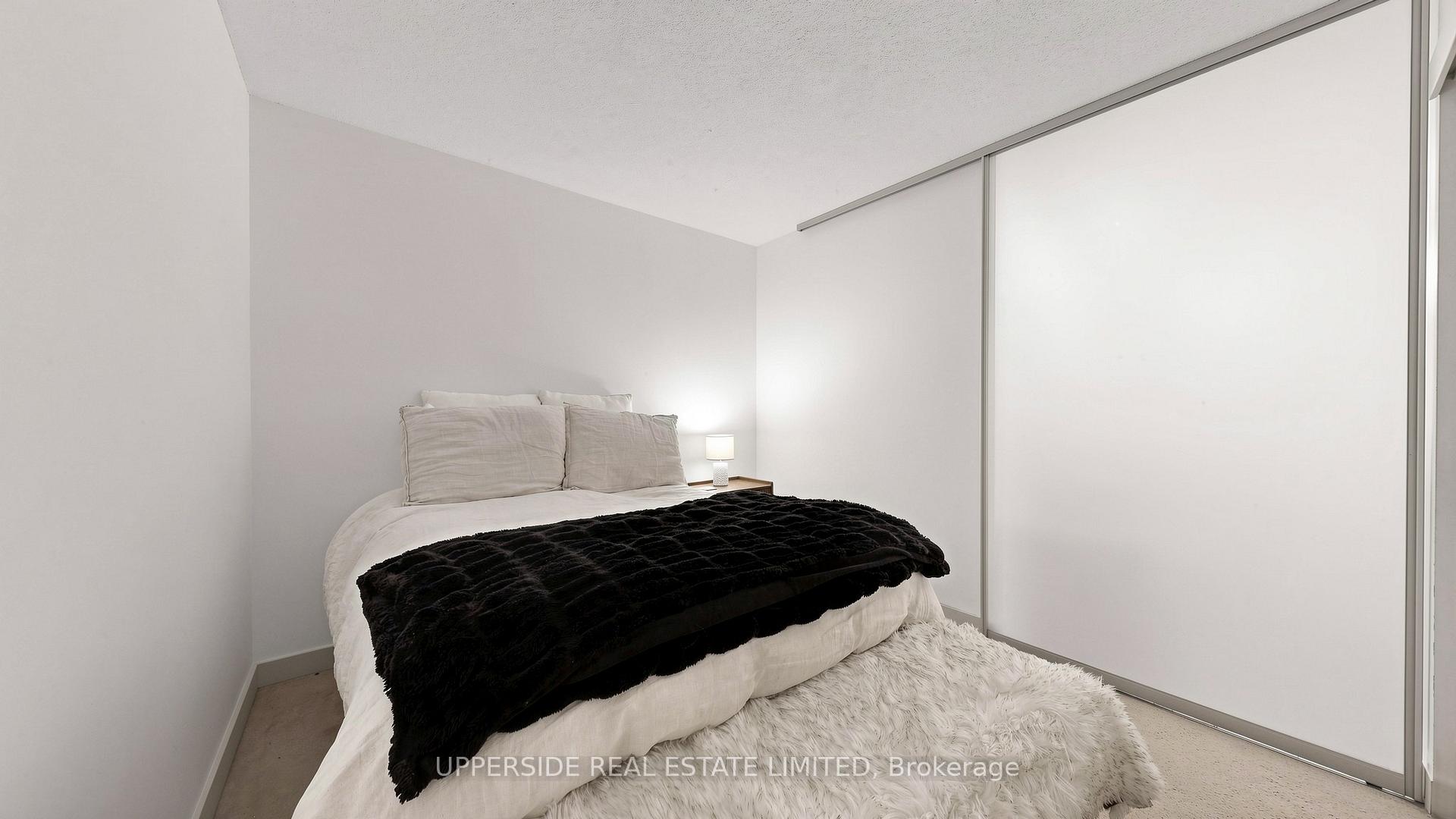 Photo 18 of Unit 607, 126 Simcoe Street, Toronto, Waterfront Communities — HOMEH