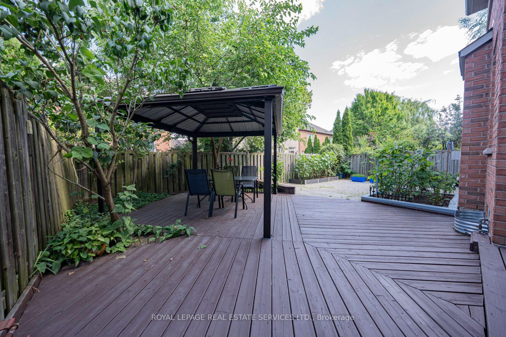 Photo 38 of 3368 Raspberry Bush Trail, Oakville, Bronte — HOMEH