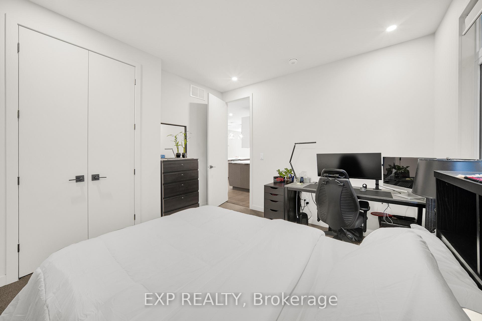Photo 20 of 708 Wooler Place, Ottawa, Leitrim — HOMEH