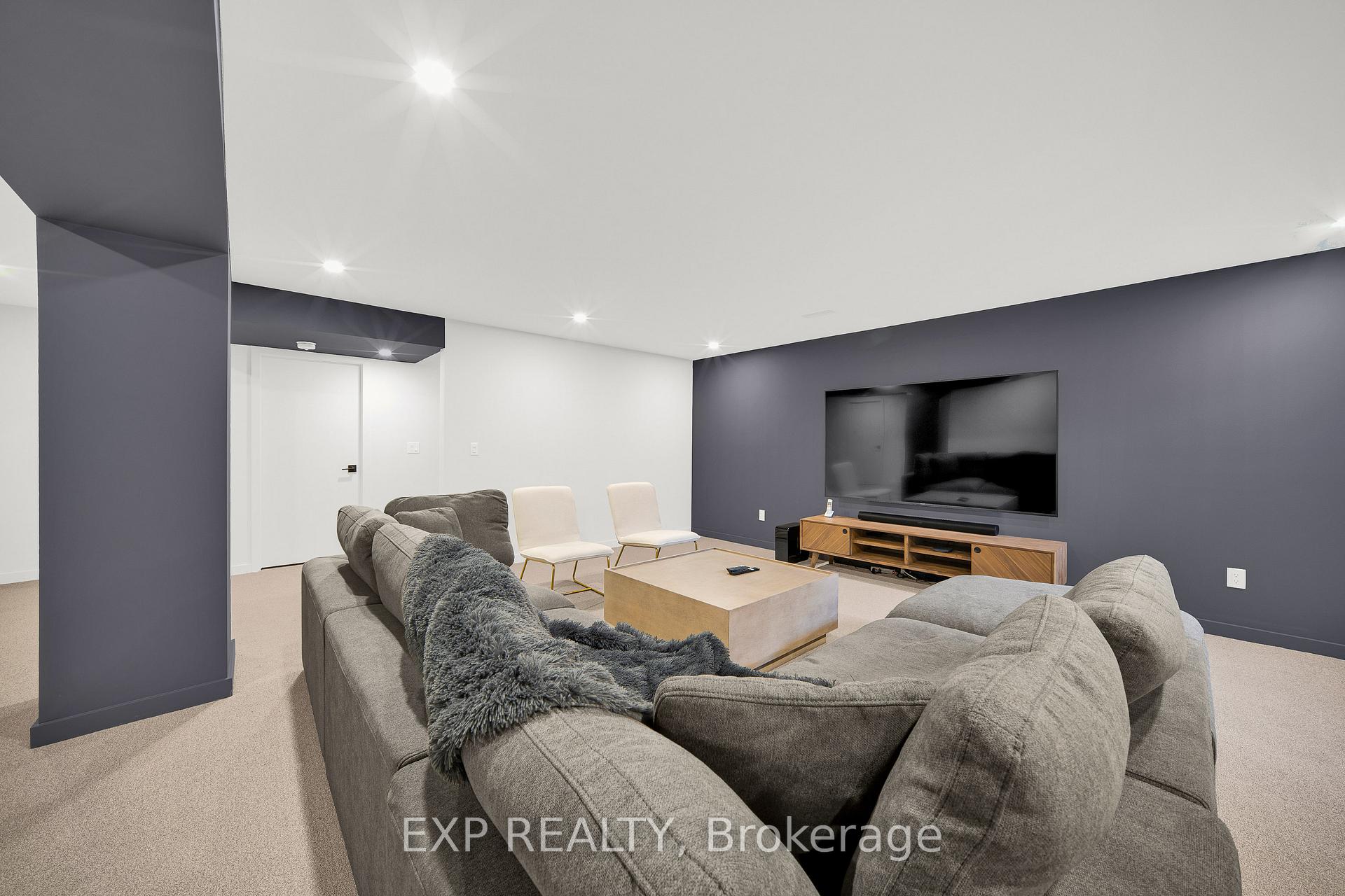 Photo 27 of 708 Wooler Place, Ottawa, Leitrim — HOMEH