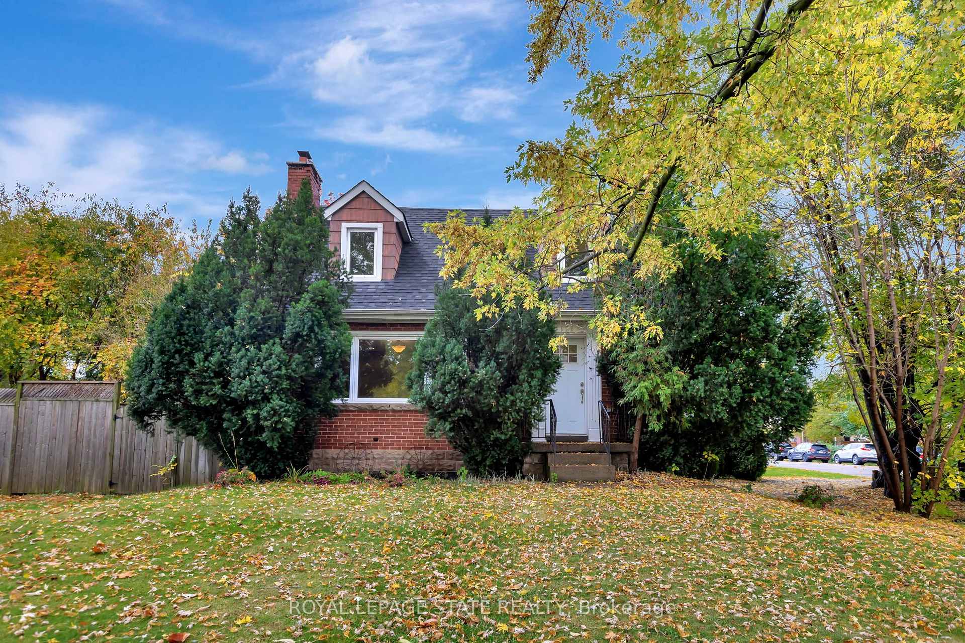 Photo 1 of 121 King Street E, Hamilton, Stoney Creek — HOMEH