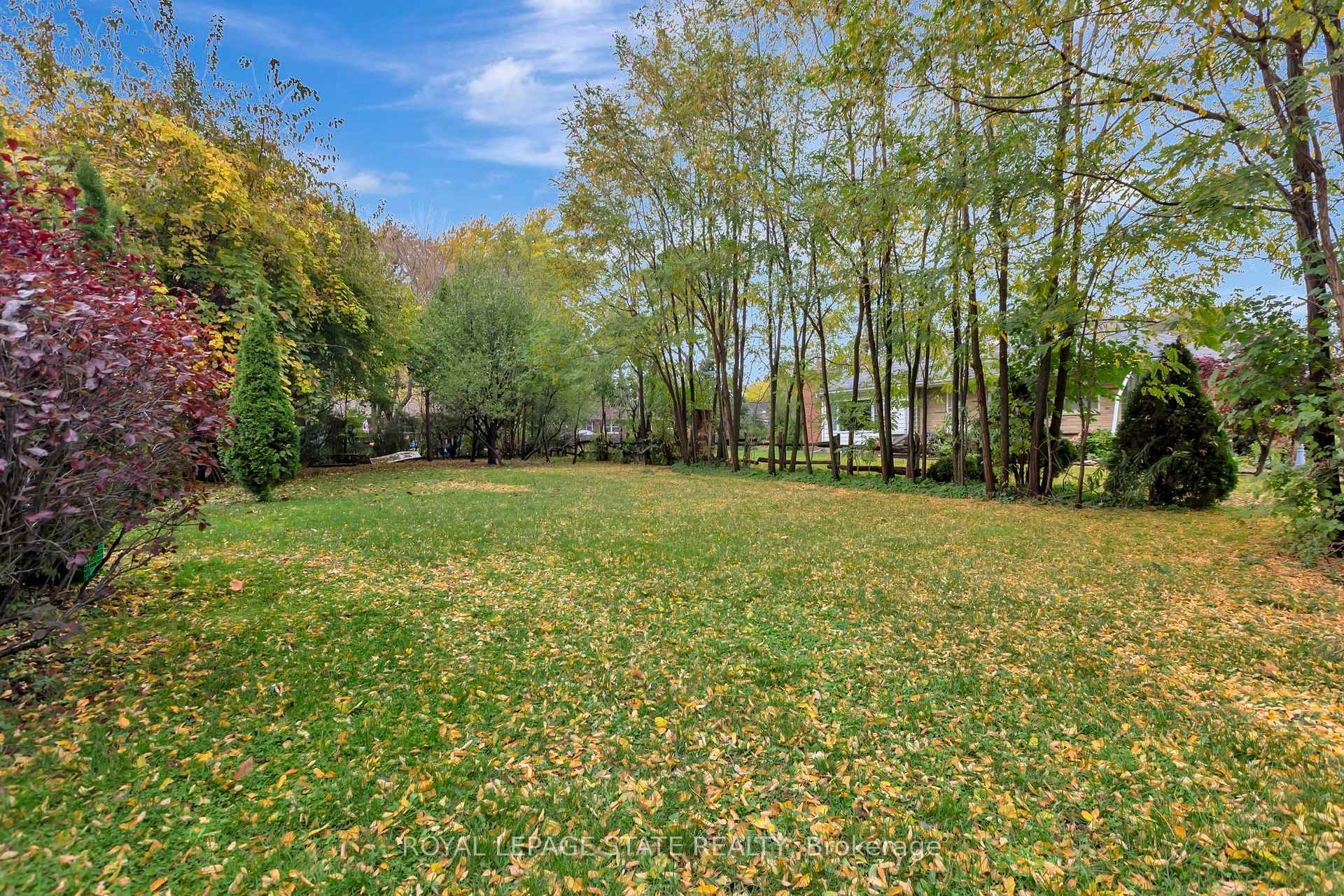 Photo 3 of 121 King Street E, Hamilton, Stoney Creek — HOMEH