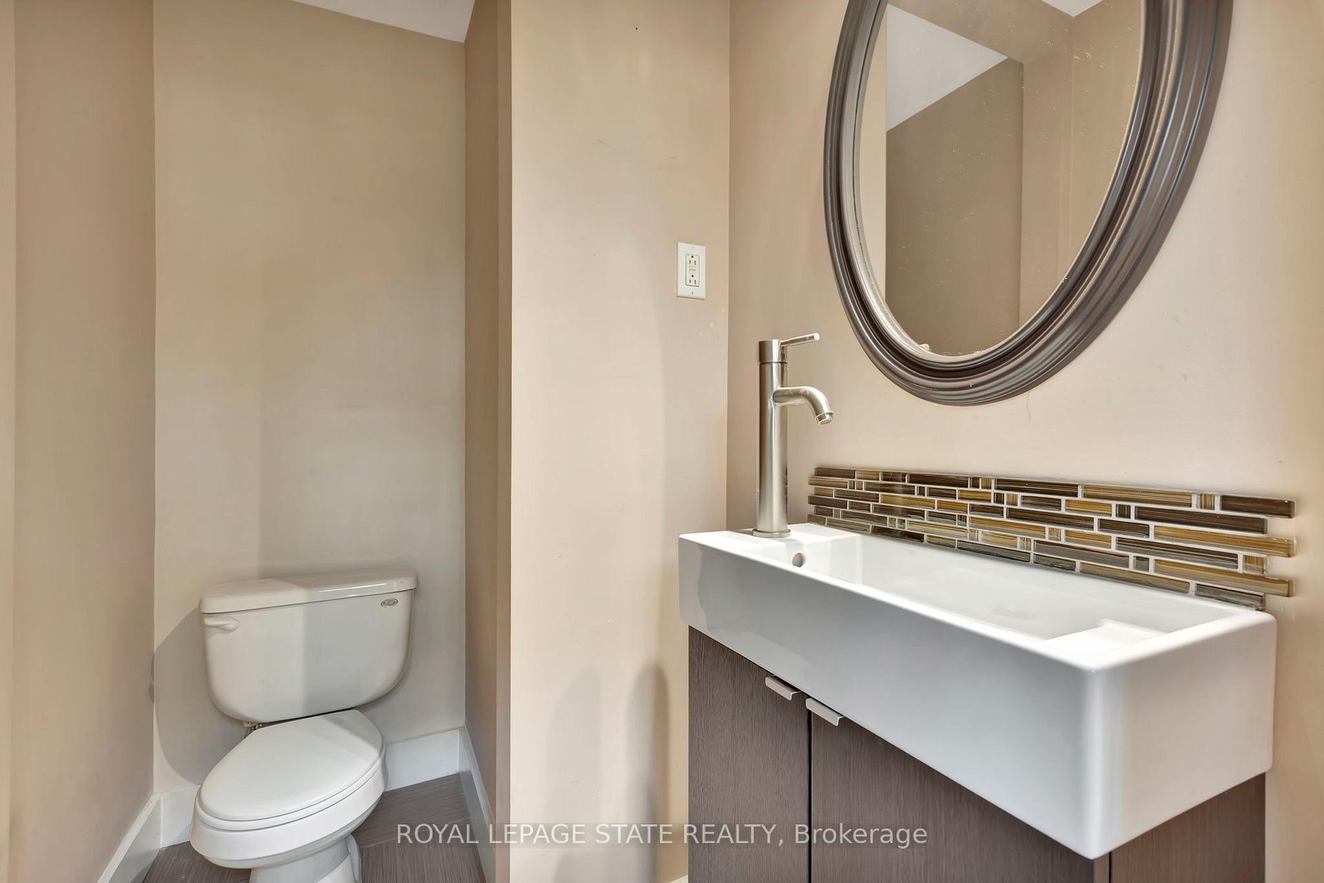 Photo 12 of 121 King Street E, Hamilton, Stoney Creek — HOMEH
