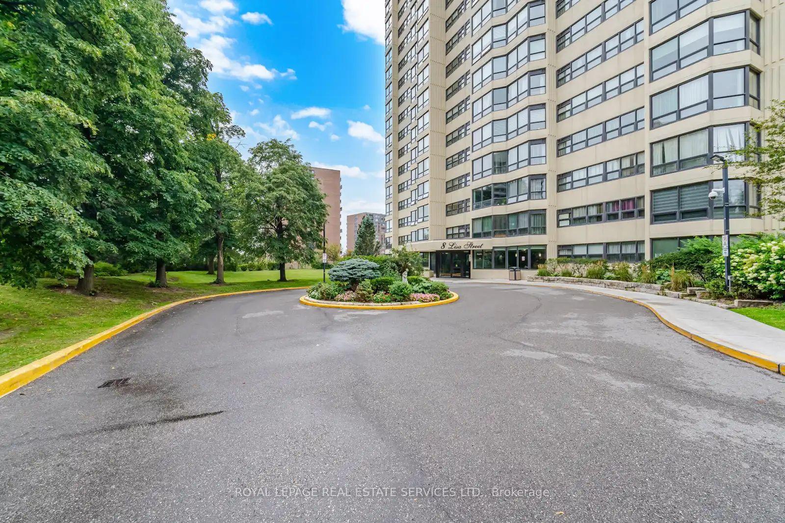 Photo 2 of Unit 306, 8 Lisa Street, Brampton, Queen Street Corridor — HOMEH