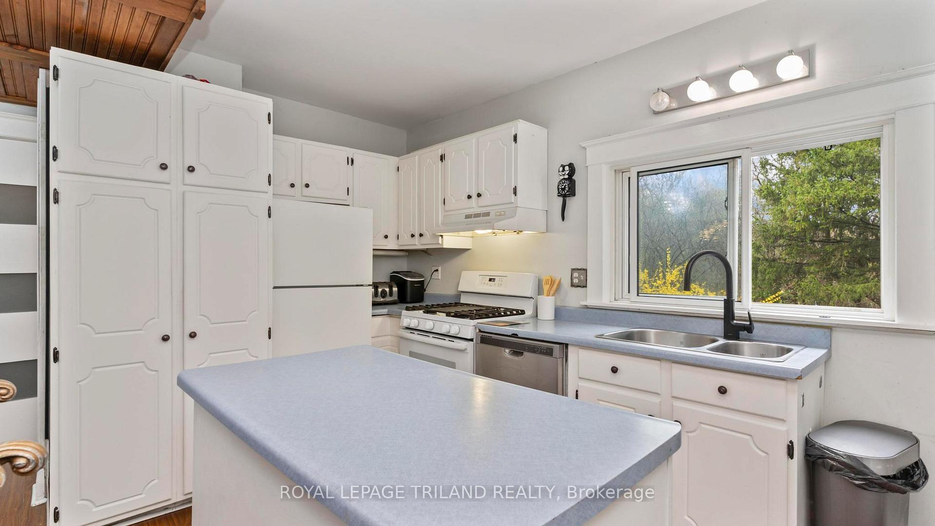 Photo 9 of 41 Gunn Street, London, North K — HOMEH