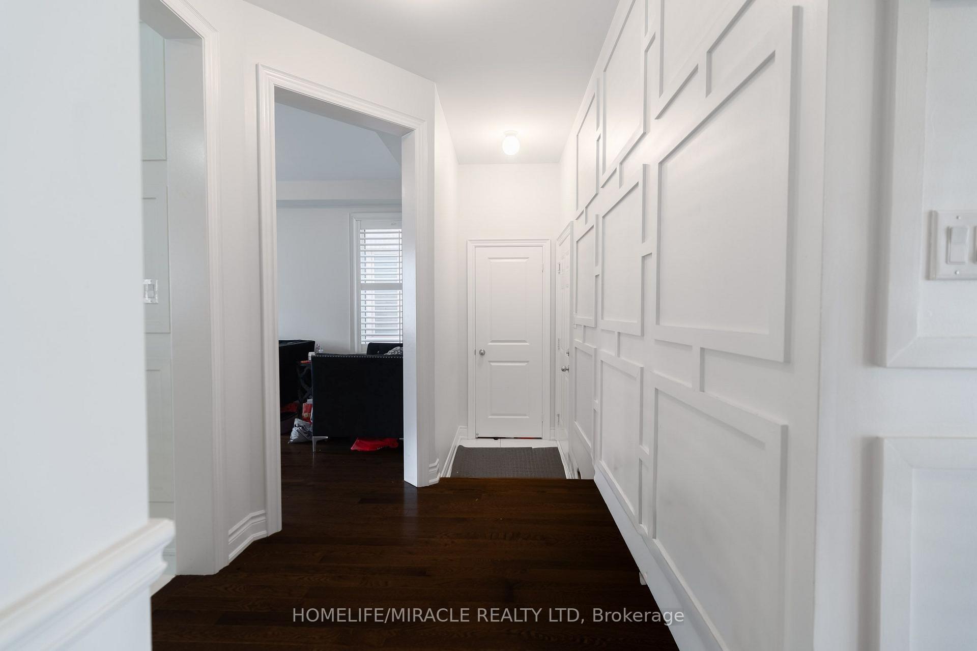 Photo 6 of 15 Ryerson Drive, Vaughan, Kleinburg — HOMEH