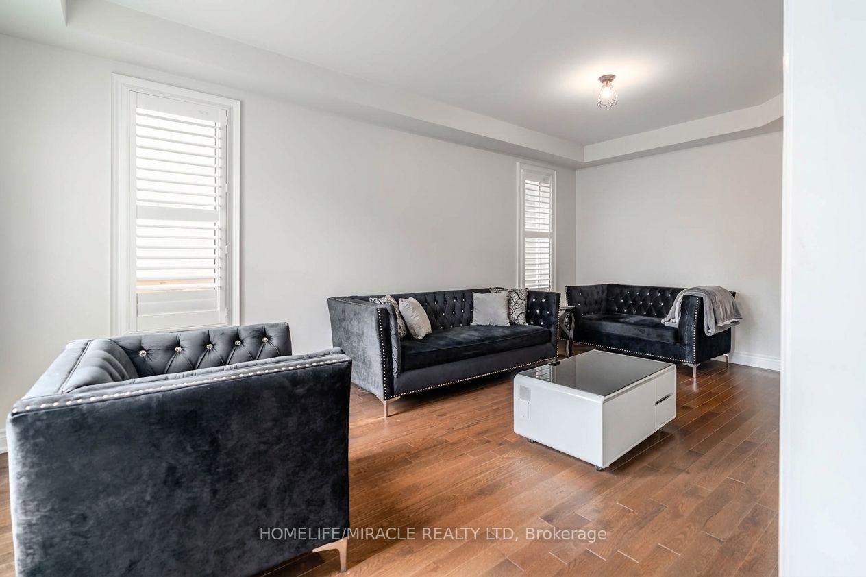 Photo 14 of 15 Ryerson Drive, Vaughan, Kleinburg — HOMEH