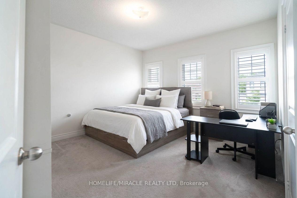 Photo 24 of 15 Ryerson Drive, Vaughan, Kleinburg — HOMEH