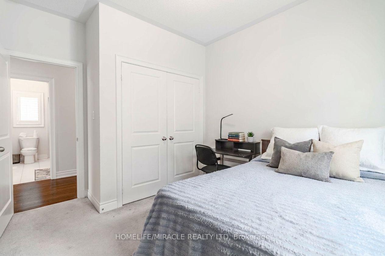 Photo 26 of 15 Ryerson Drive, Vaughan, Kleinburg — HOMEH
