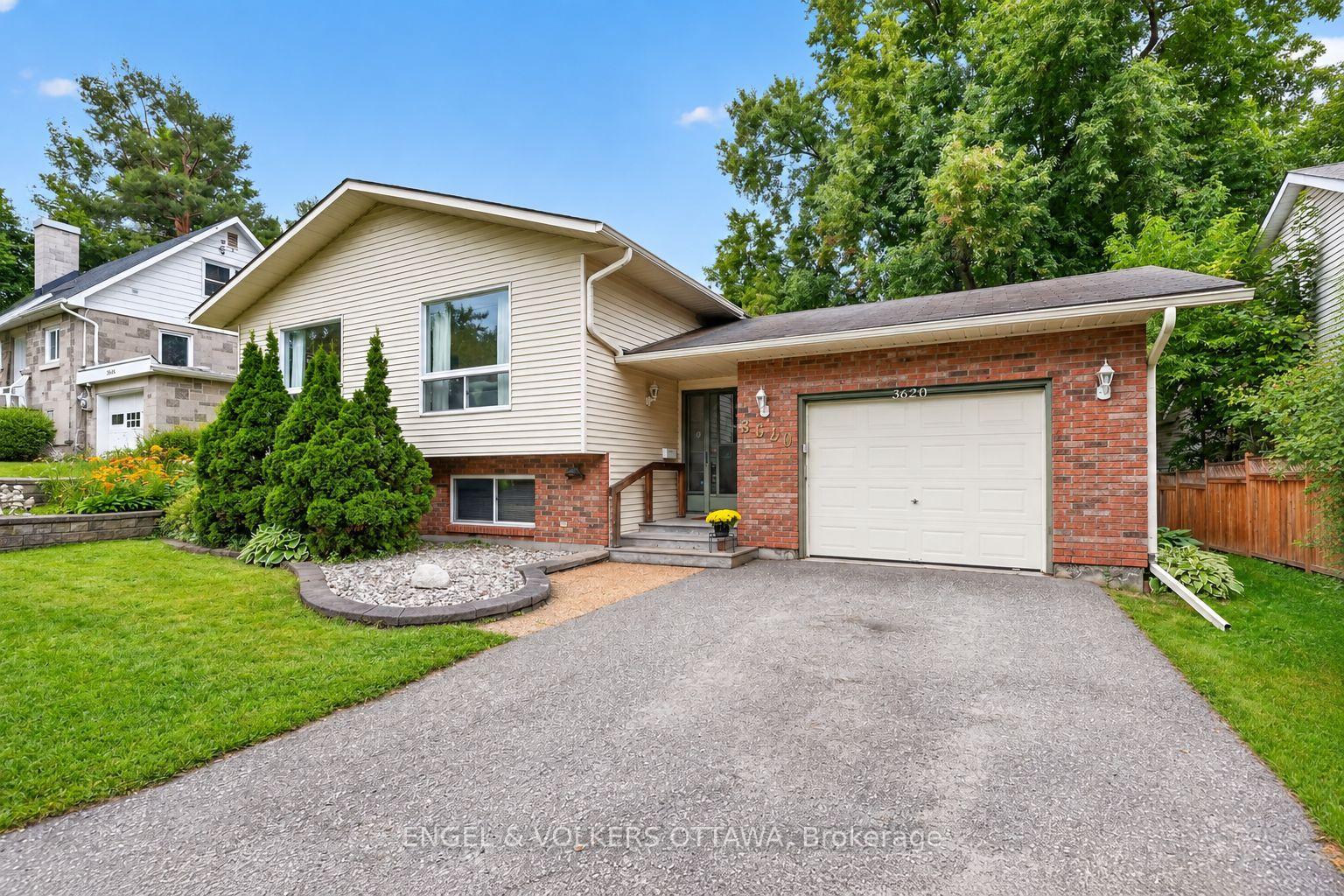 Photo 2 of 3620 Albion Road S, Ottawa, Emerald Woods/Sawmill Creek — HOMEH