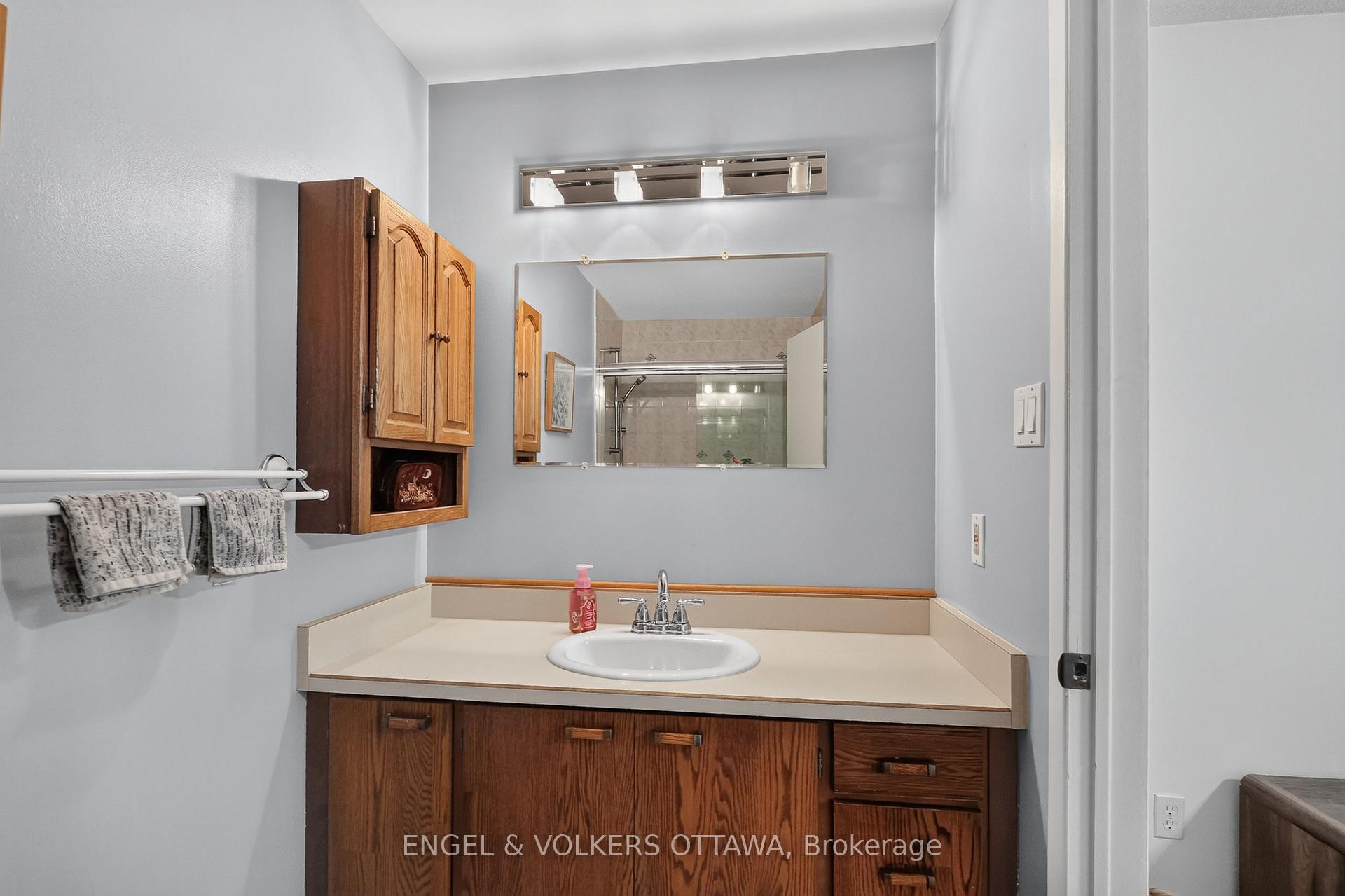 Photo 15 of 3620 Albion Road S, Ottawa, Emerald Woods/Sawmill Creek — HOMEH