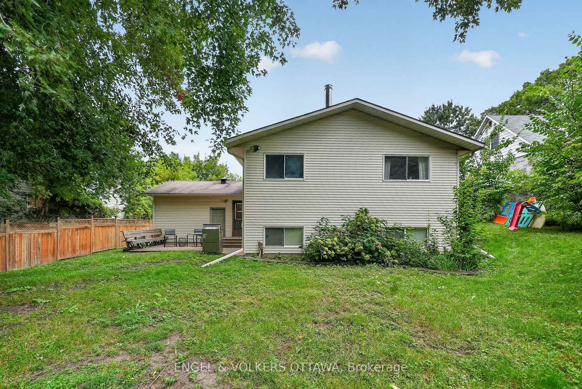 Photo 28 of 3620 Albion Road S, Ottawa, Emerald Woods/Sawmill Creek — HOMEH