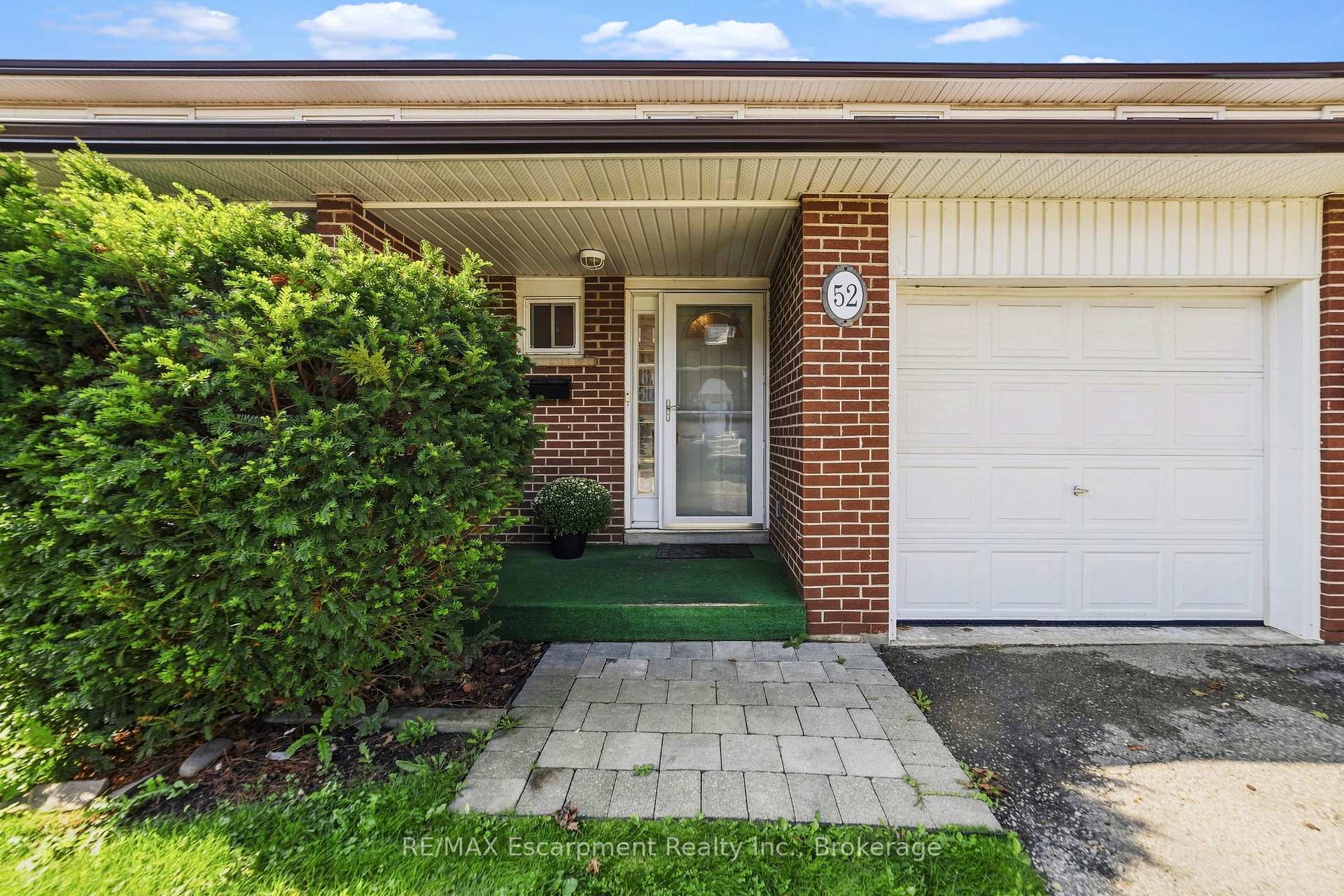Photo 4 of Unit 52, 2380 Bromsgrove Road, Mississauga, Clarkson — HOMEH