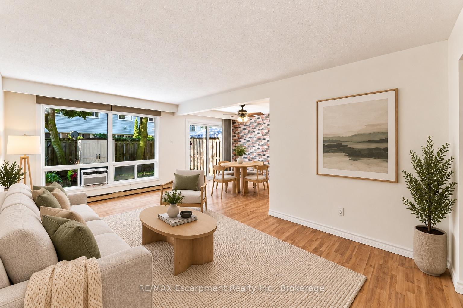 Photo 9 of Unit 52, 2380 Bromsgrove Road, Mississauga, Clarkson — HOMEH