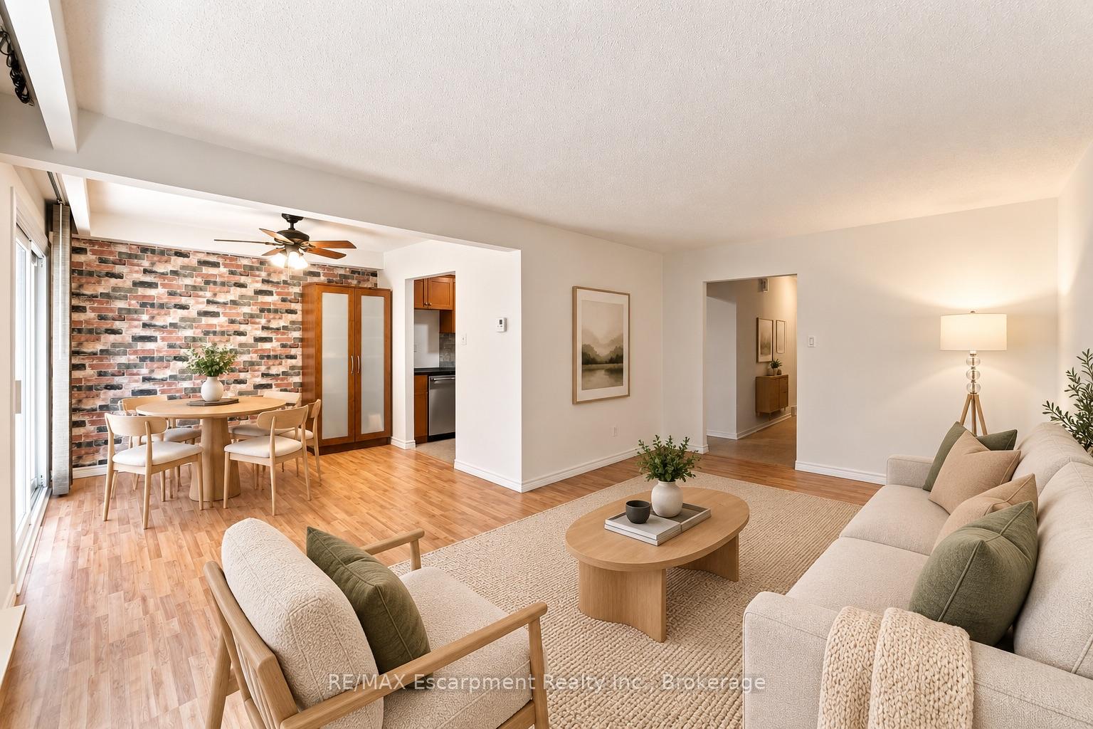 Photo 11 of Unit 52, 2380 Bromsgrove Road, Mississauga, Clarkson — HOMEH