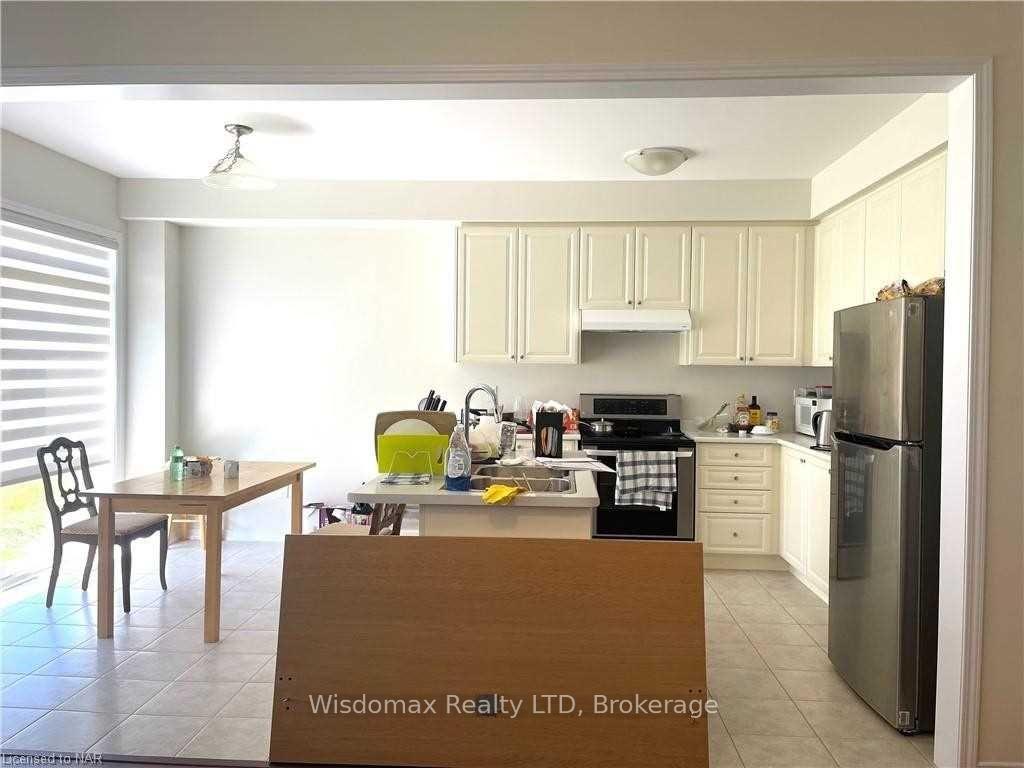 Photo 4 of 13 Beatty Avenue, Thorold, Hurricane/Merrittville — HOMEH