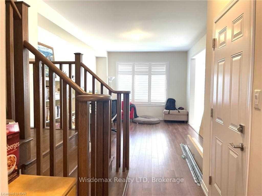 Photo 8 of 13 Beatty Avenue, Thorold, Hurricane/Merrittville — HOMEH