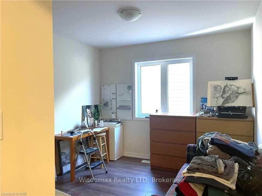 Photo 12 of 13 Beatty Avenue, Thorold, Hurricane/Merrittville — HOMEH