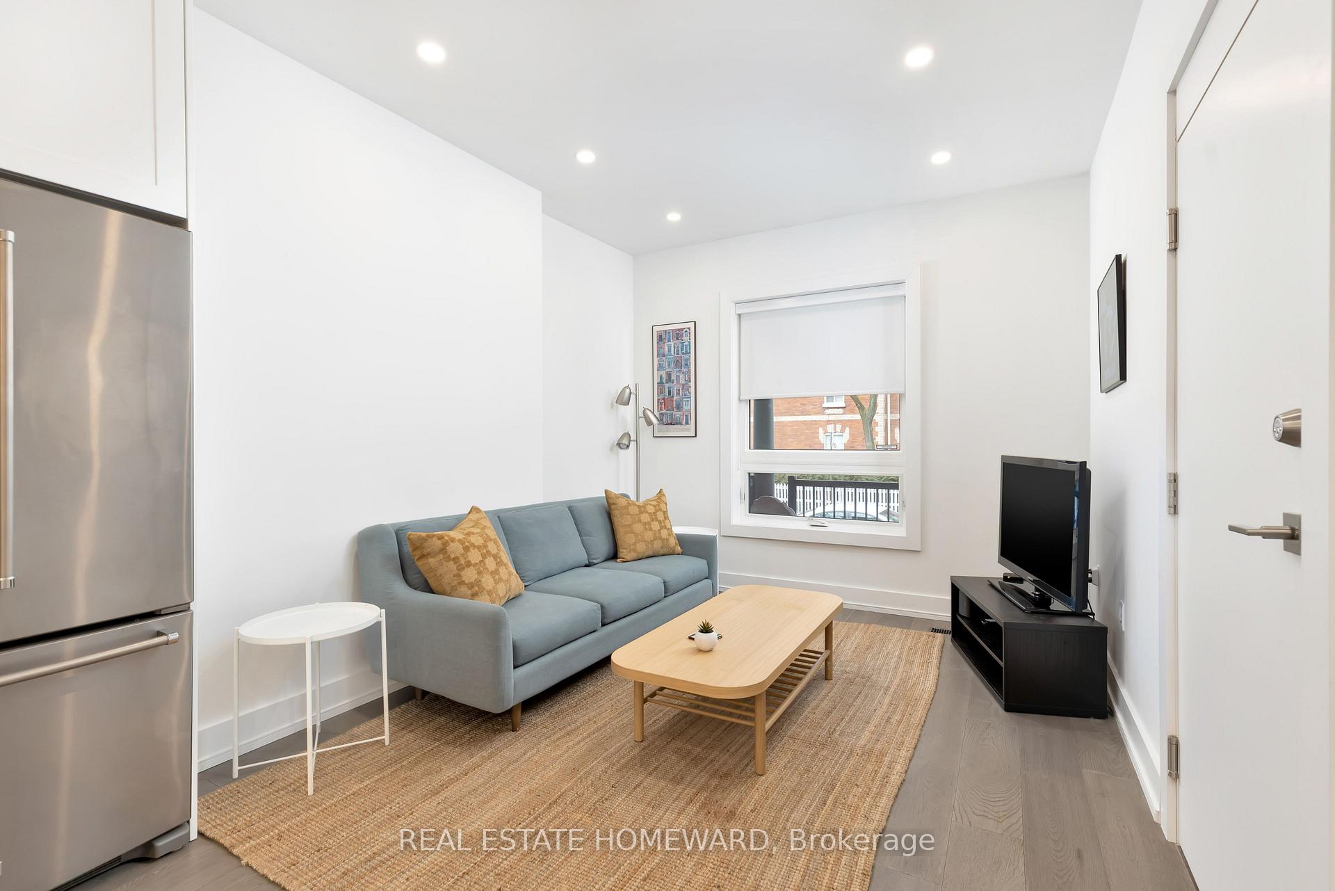 Photo 9 of 6 Halton Street, Toronto, Trinity-Bellwoods — HOMEH