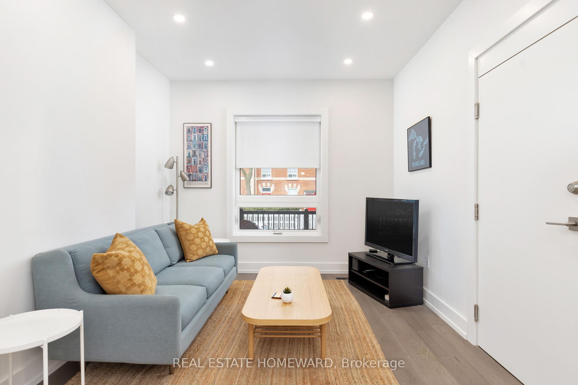 Photo 11 of 6 Halton Street, Toronto, Trinity-Bellwoods — HOMEH