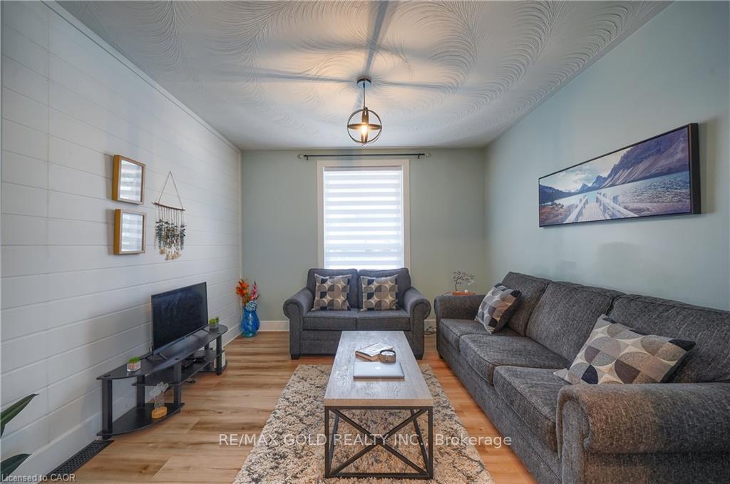 Photo 7 of 36 Kerr Street, Cambridge, East Galt — HOMEH