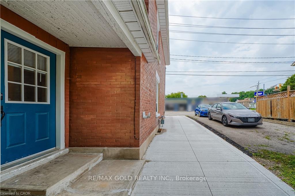 Photo 34 of 36 Kerr Street, Cambridge, East Galt — HOMEH