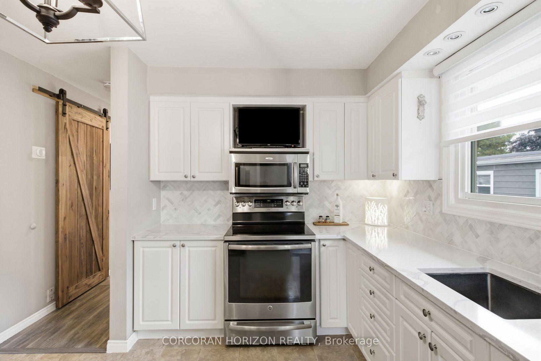 Photo 13 of 156 Hickory Street, Cambridge, Preston North — HOMEH