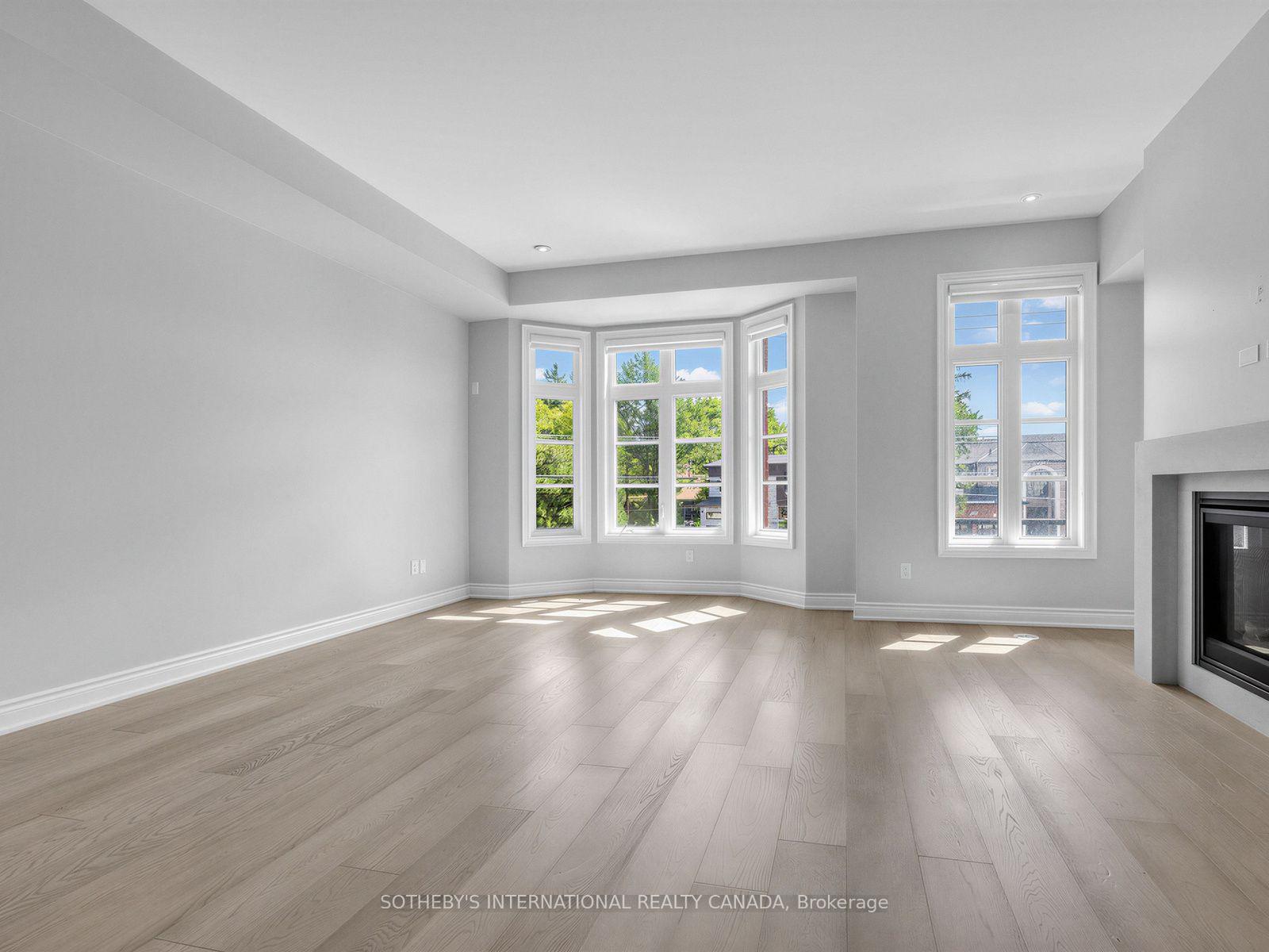 Photo 7 of 78A Thomas Street, Mississauga, Streetsville — HOMEH