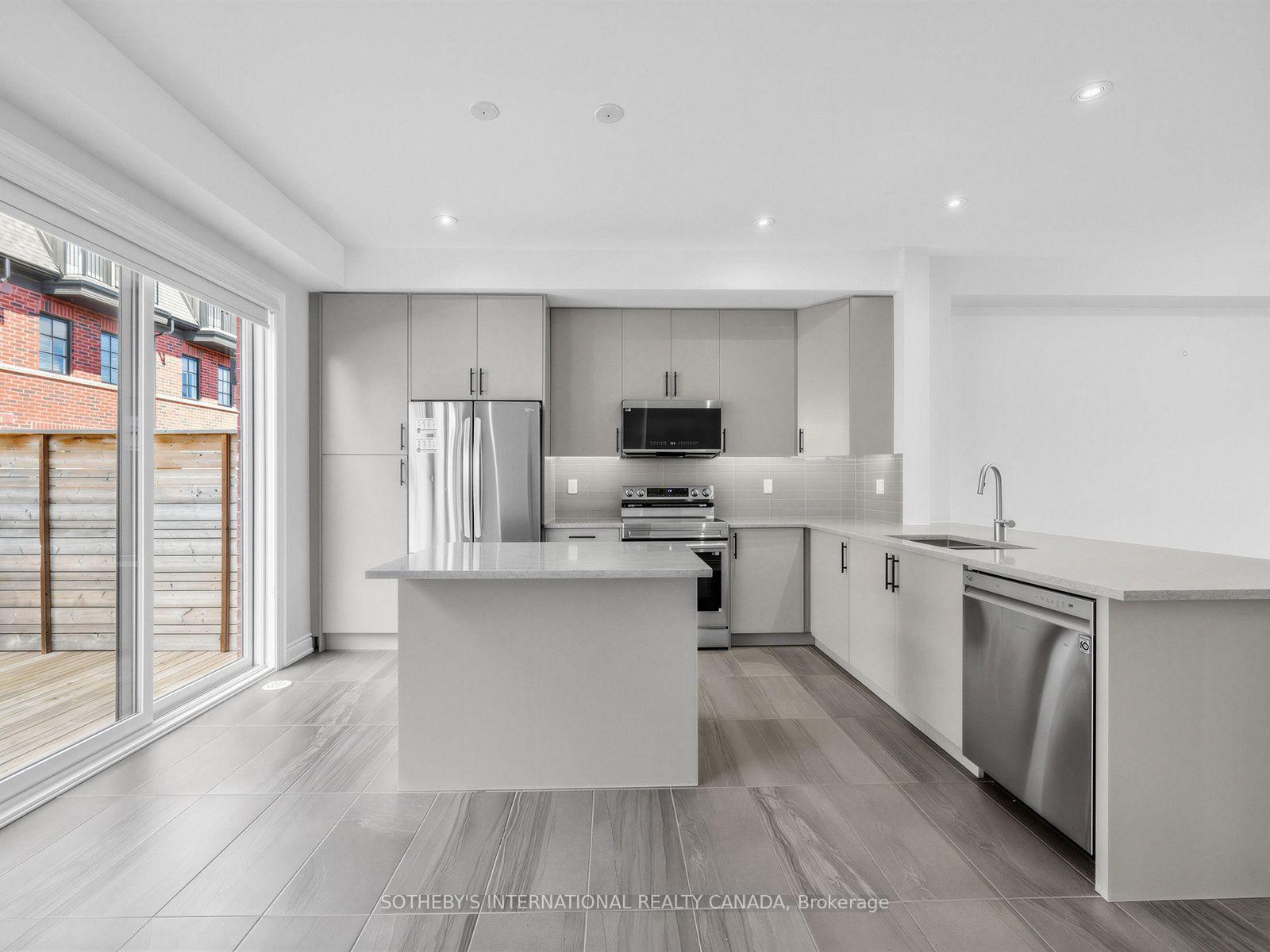 Photo 13 of 78A Thomas Street, Mississauga, Streetsville — HOMEH
