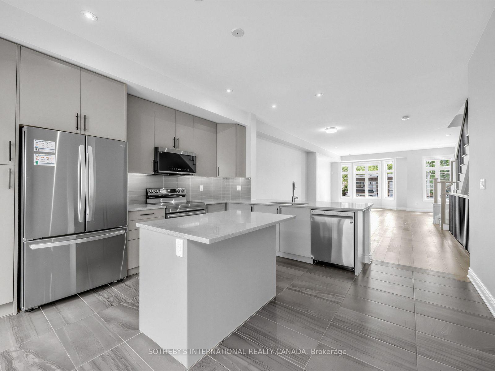 Photo 15 of 78A Thomas Street, Mississauga, Streetsville — HOMEH