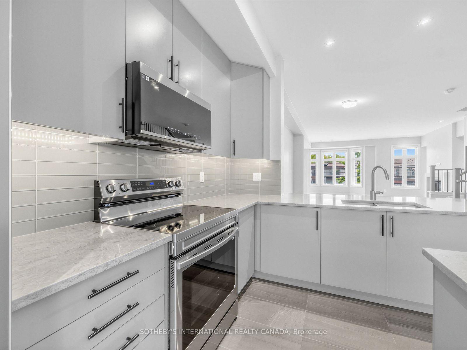 Photo 17 of 78A Thomas Street, Mississauga, Streetsville — HOMEH