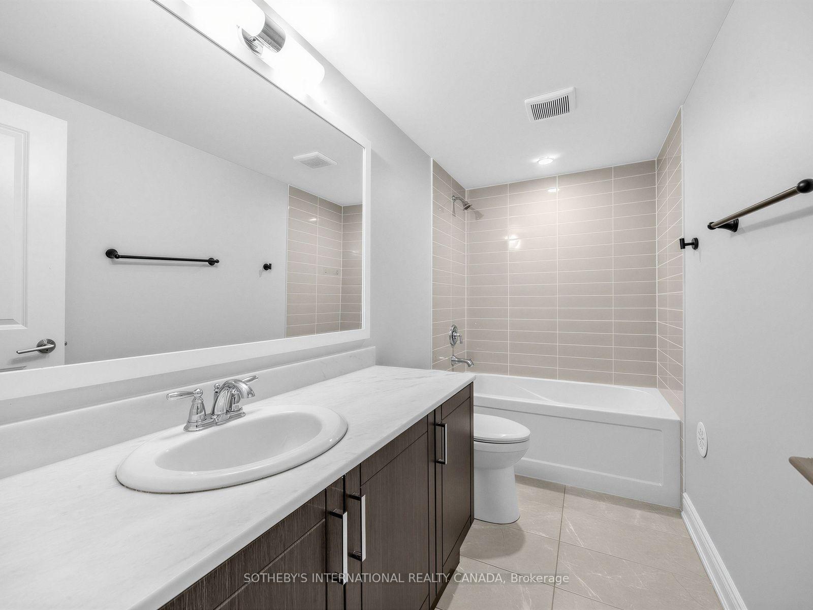 Photo 21 of 78A Thomas Street, Mississauga, Streetsville — HOMEH