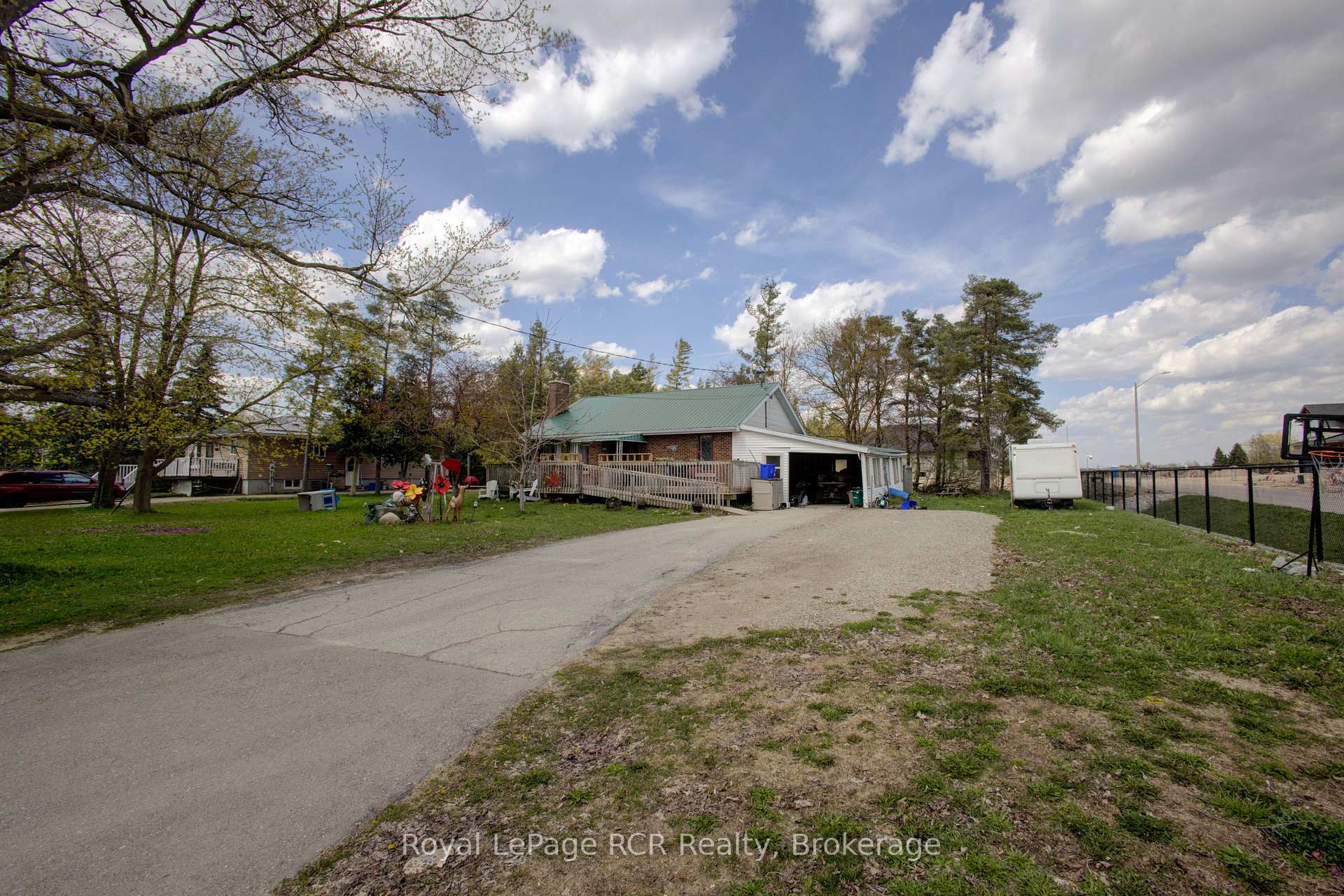 Photo of 460 Domville Street