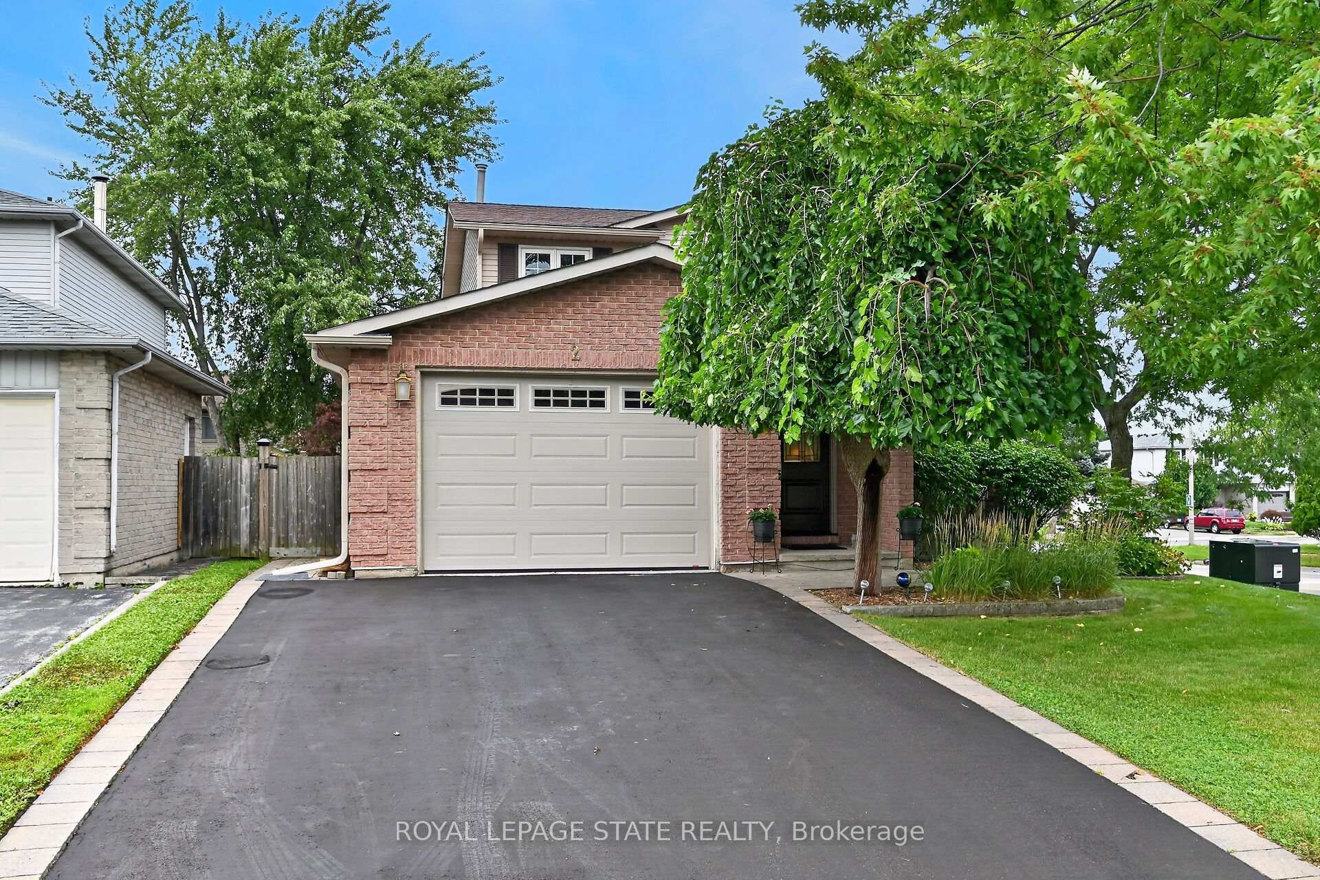 Photo 2 of 2 Novoco Drive, Hamilton, Gurnett — HOMEH