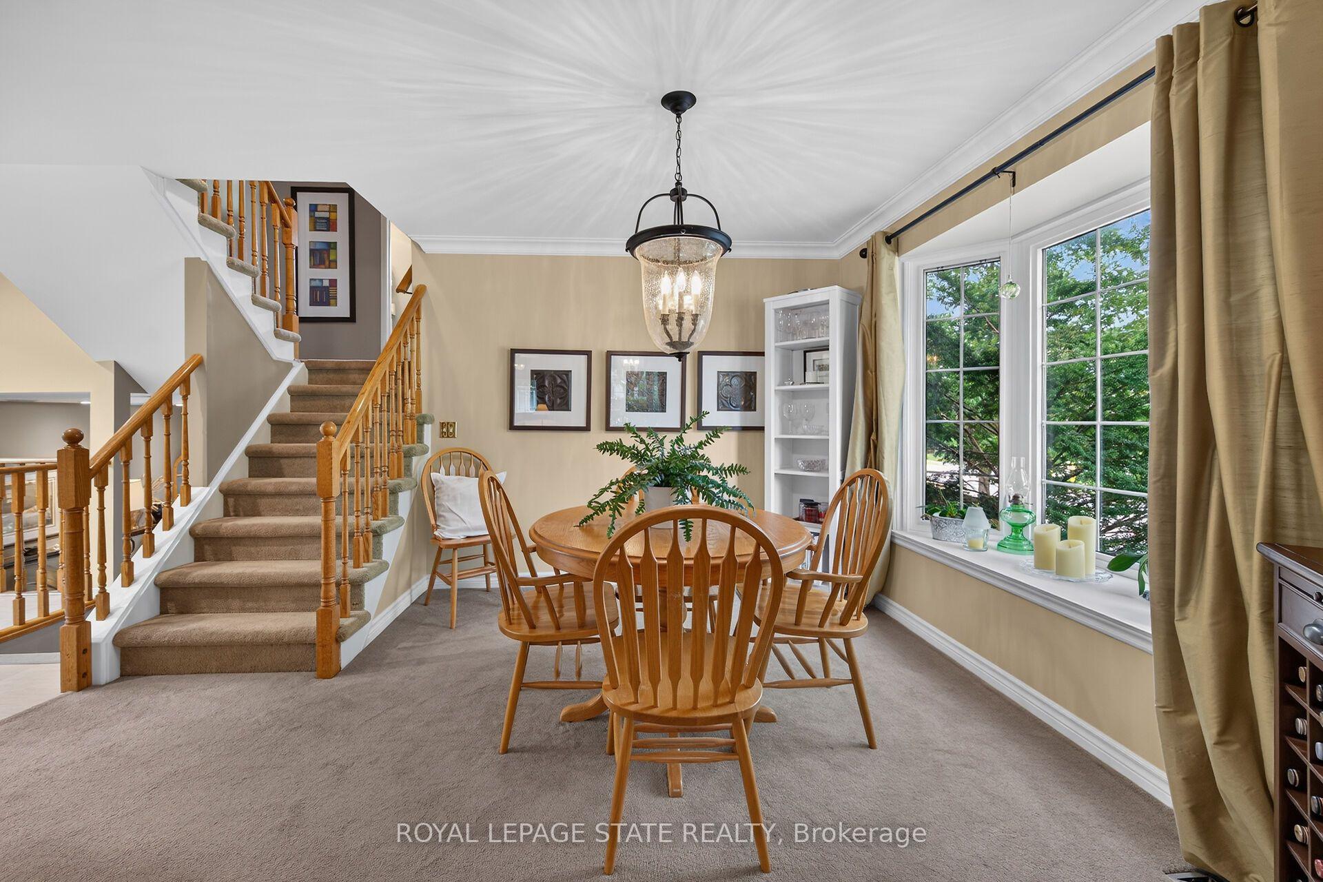 Photo 11 of 2 Novoco Drive, Hamilton, Gurnett — HOMEH